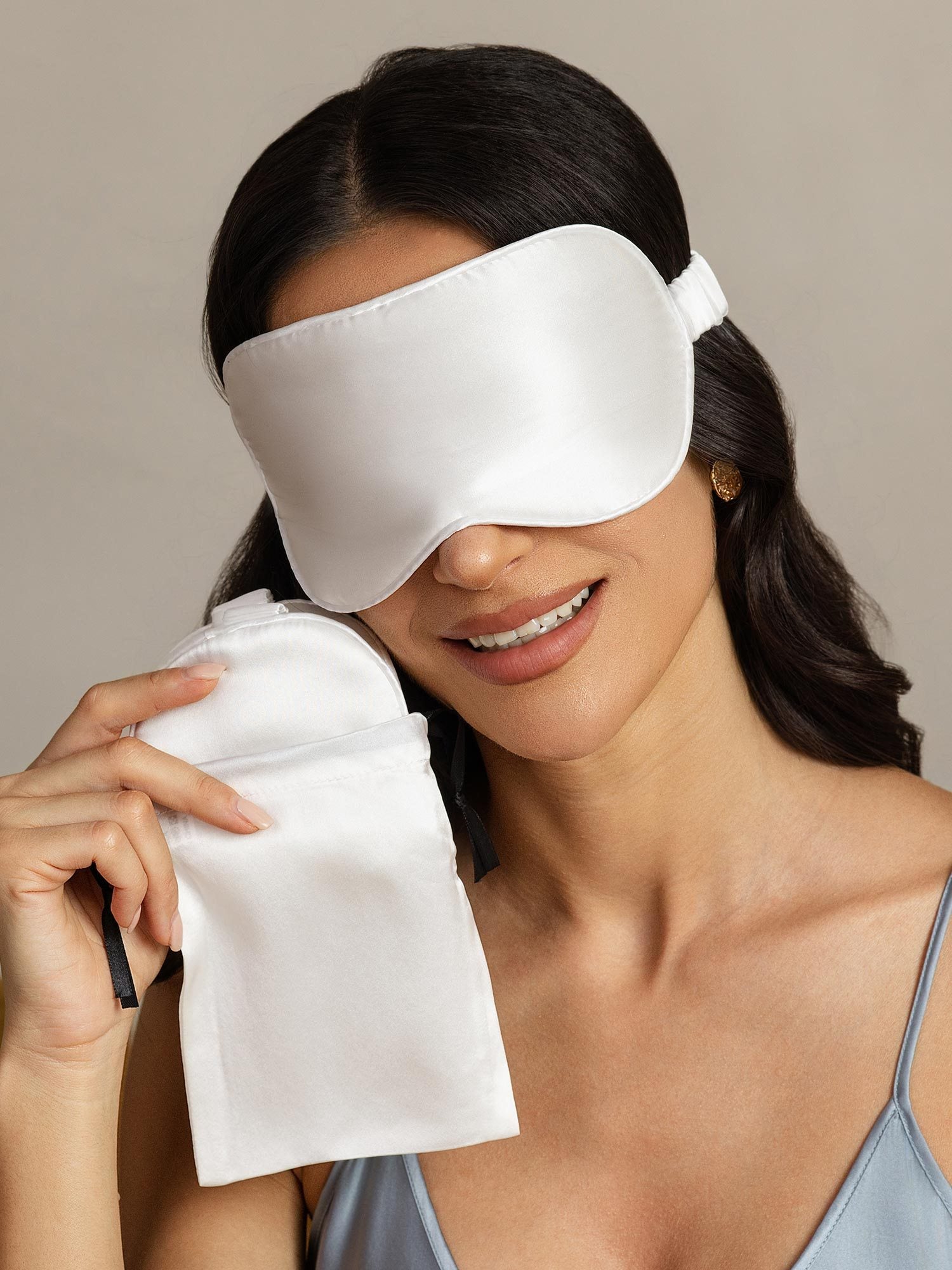 [Valkoinen] SilkSilky-FI Eye Mask 004