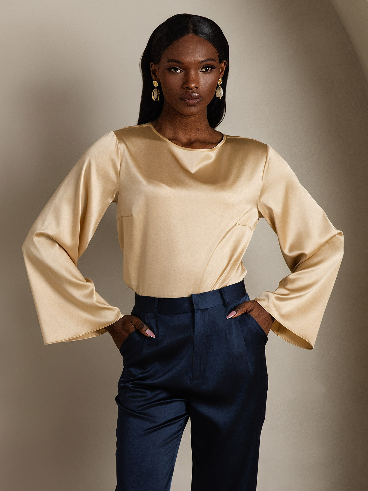 [Samppanja] SilkSilky-FI 19Momme Pitkähihainen Venekaula-aukko Pusero 002