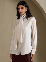 [Vaalean Harmaa] SilkSilky-FI Long Sleeve Tie Neck Naisten Puserot 003