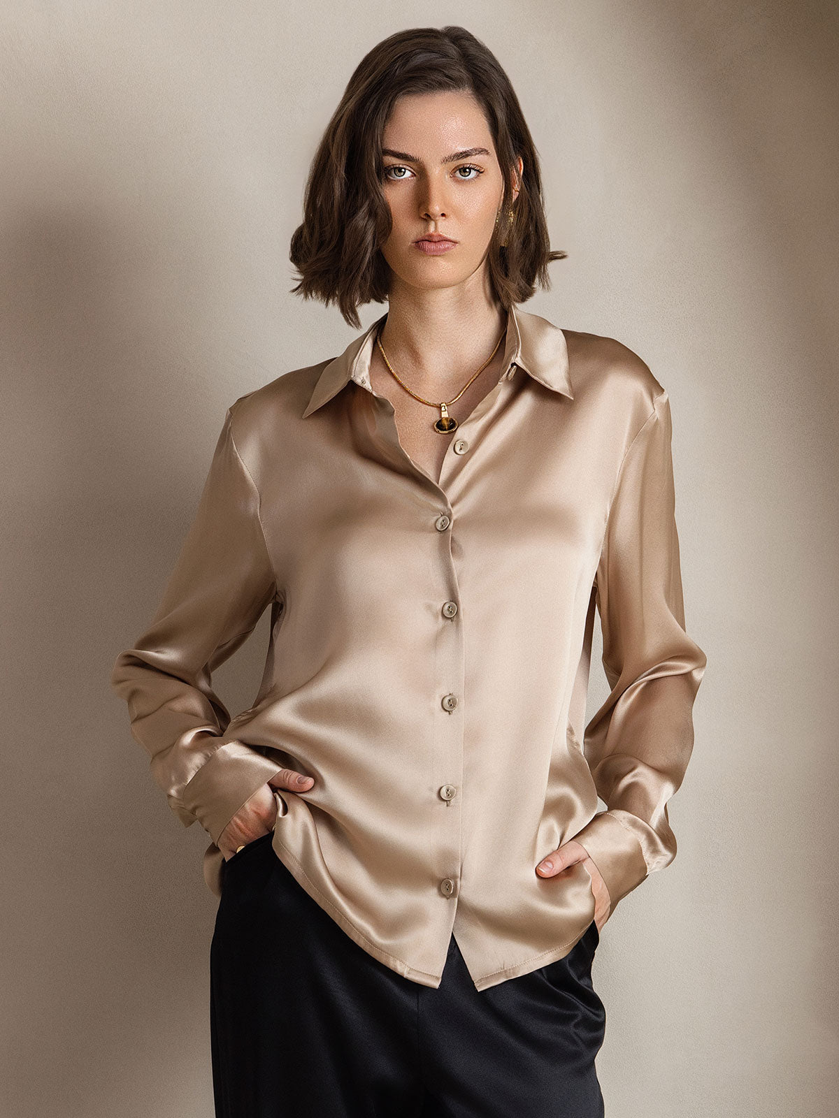 [Samppanja] SilkSilky-FI Lapel Collar Naisten paita 001