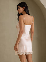 [Pinkki] SilkSilky-FI Spaghetti Strap V Neck Yöpaita 002