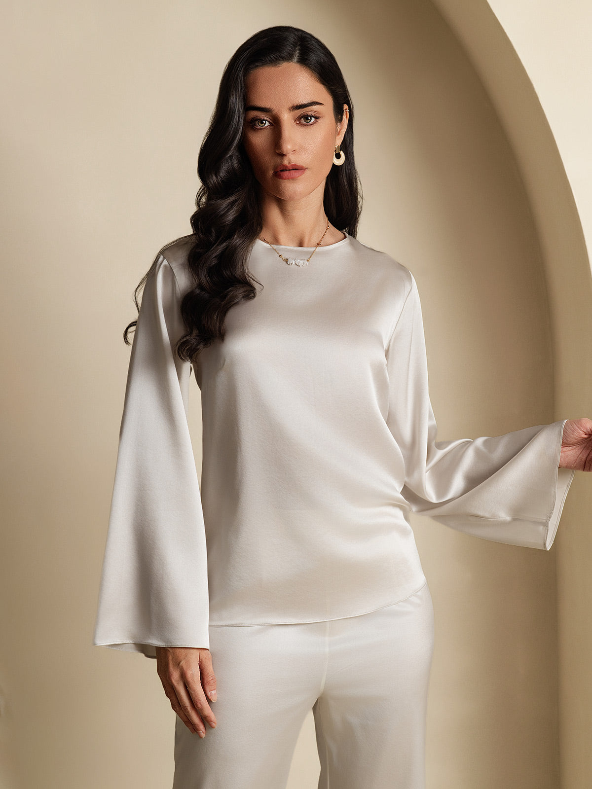 [Vaalean Harmaa] SilkSilky-FI 19Momme Womens T-Shirt 001