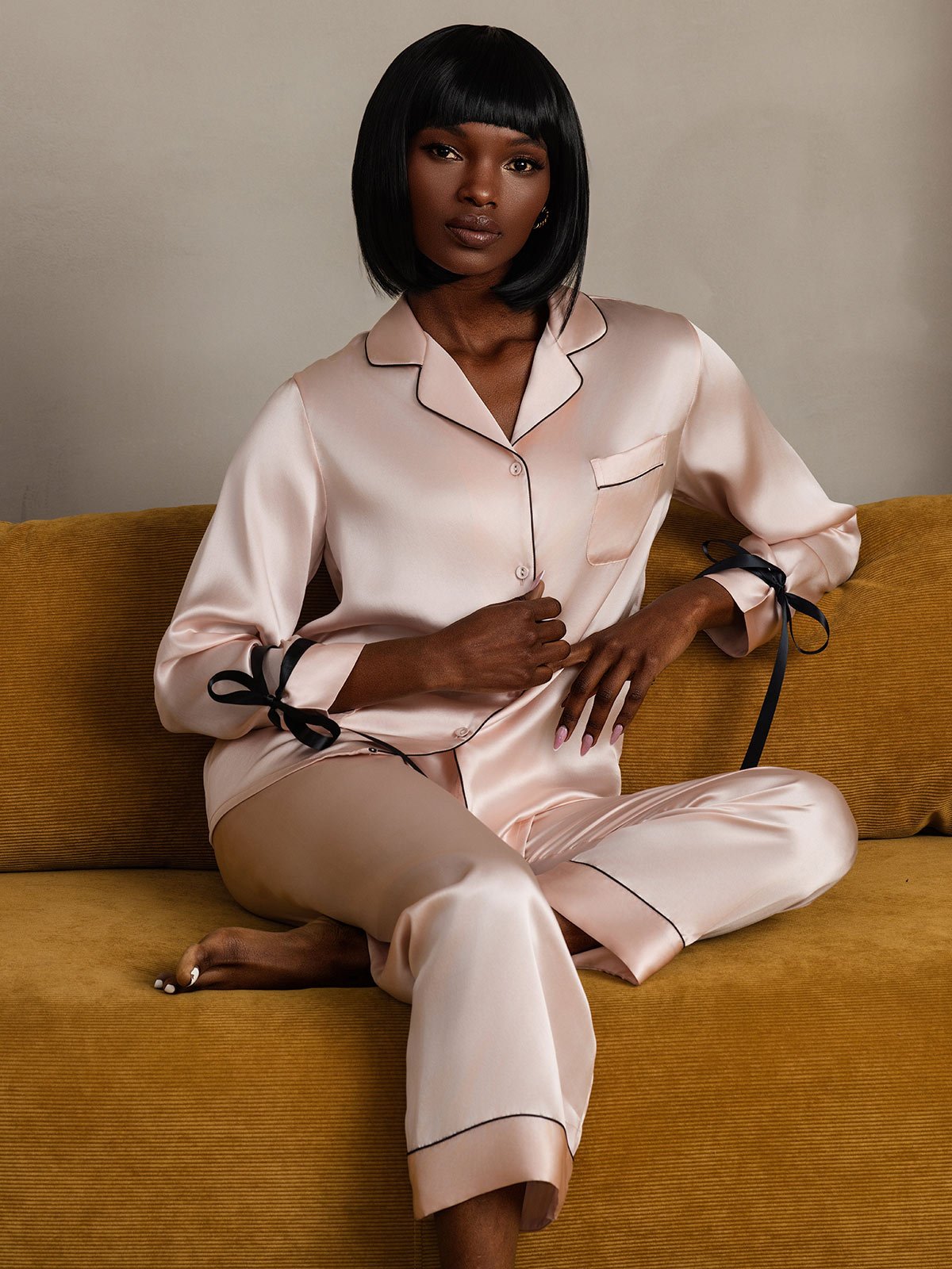 [Pinkki] SilkSilky-FI Pure Silk Long Sleeve Lapel Naisten Pyjamat 001