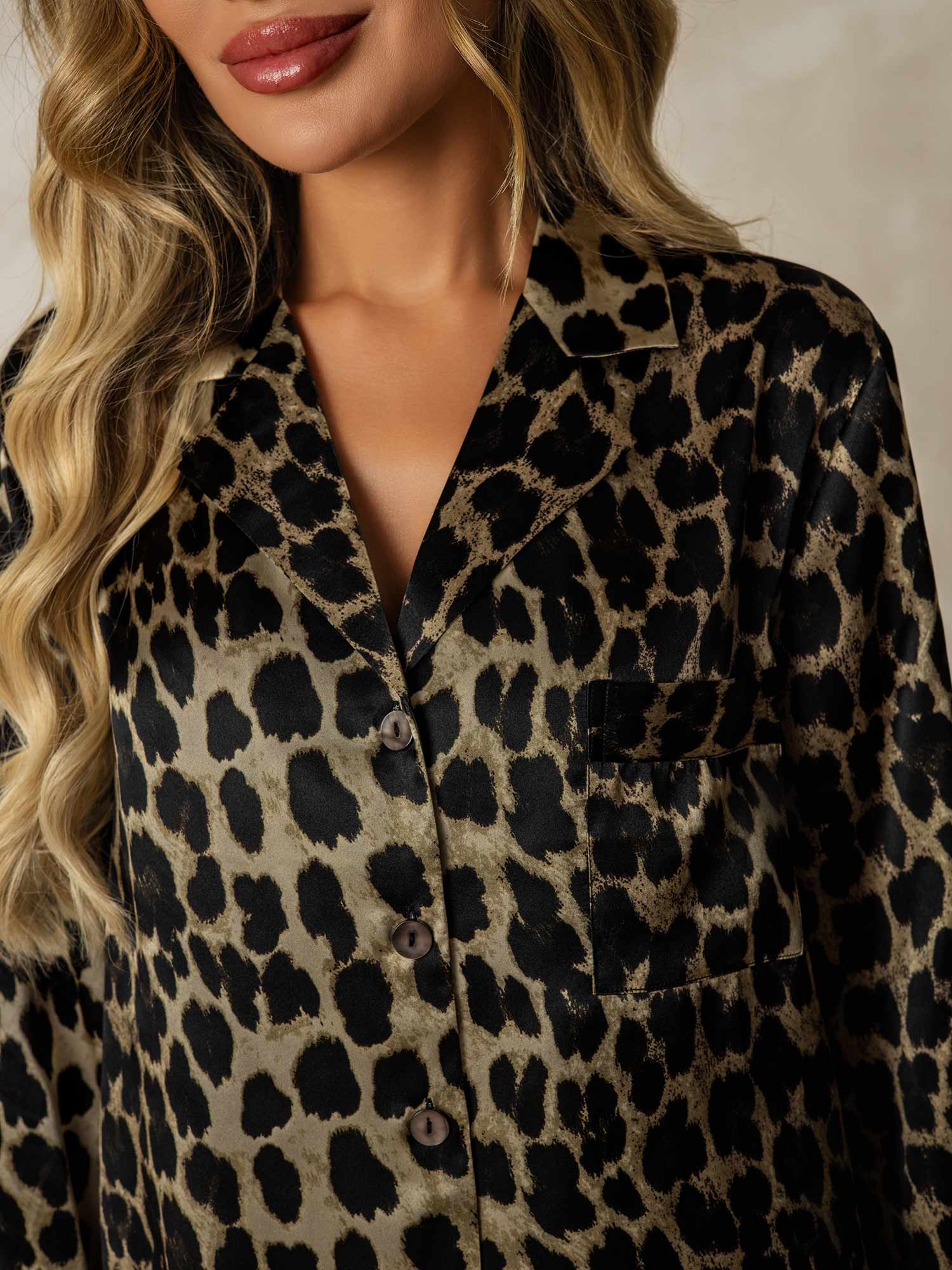 [Leopardi] SilkSilky-FI Nightshirt 005