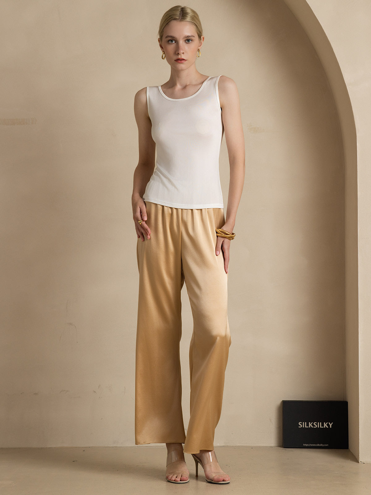 [Valkoinen] SilkSilky-FI Womens T-Shirt 006