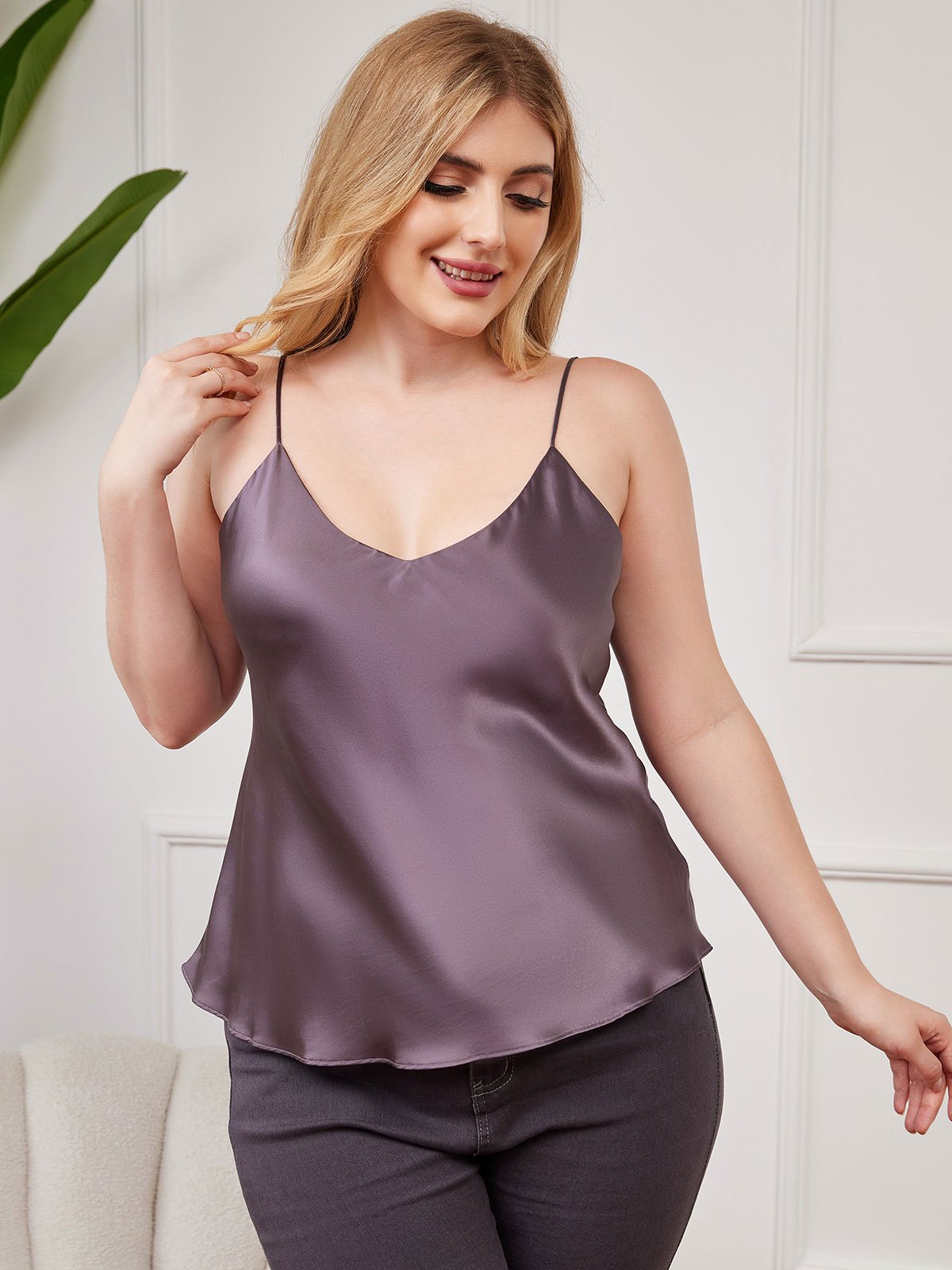 SilkSilky FI Pure Silk Deep V Neck Plus koon Camisole Top Purppuranharmaa 001