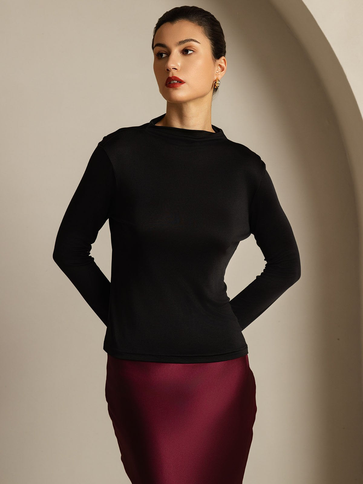 [Musta] SilkSilky-FI Womens T-Shirt 008
