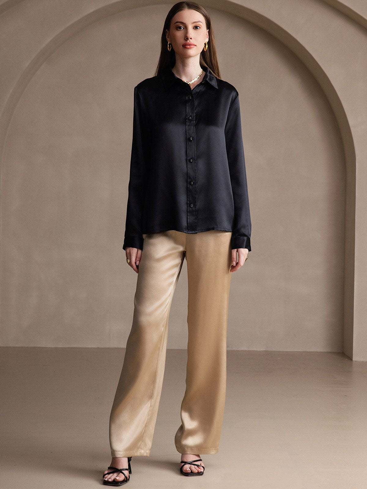 [Musta] SilkSilky-FI 19Momme Silk Long Sleeve Collar Naisten paita 007
