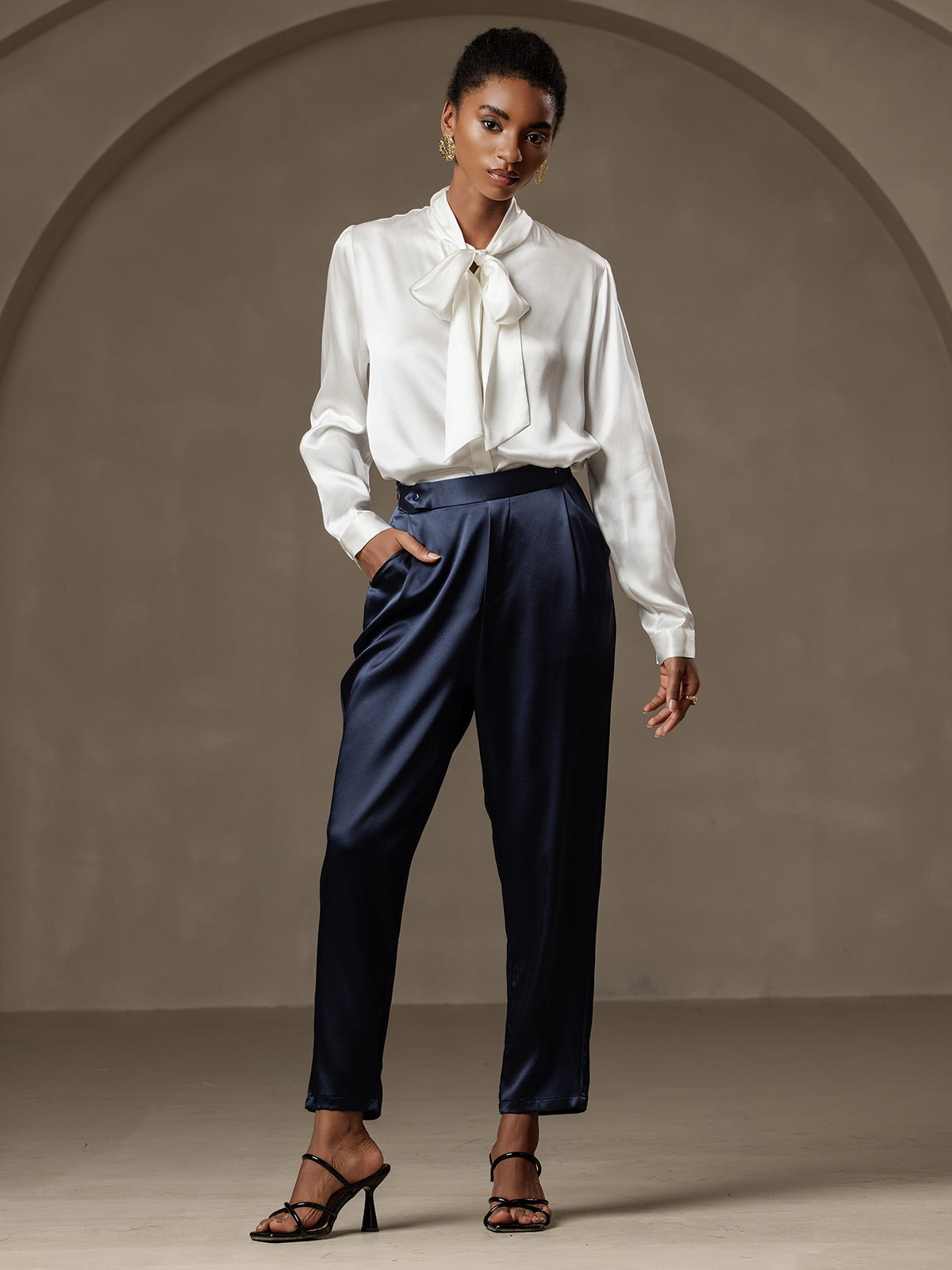 [Tummansininen] SilkSilky-FI 19Momme Womens Pants 005