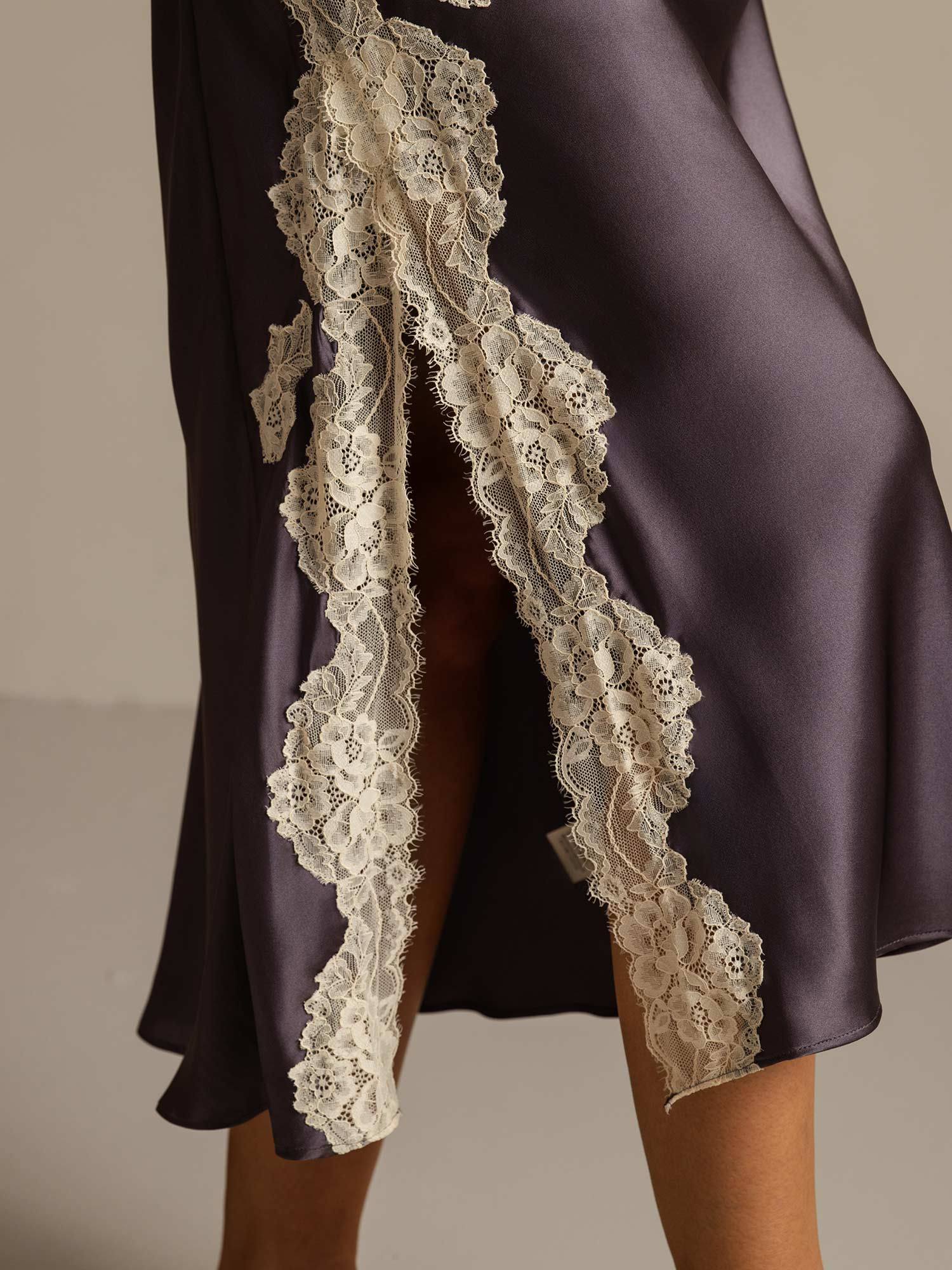 [Purppuranharmaa] SilkSilky-FI Nightgown 006