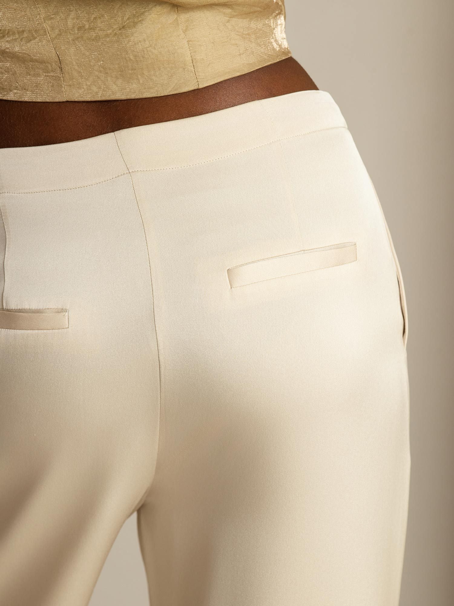 [Beige] SilkSilky-FI 19Momme Womens Pants 005,