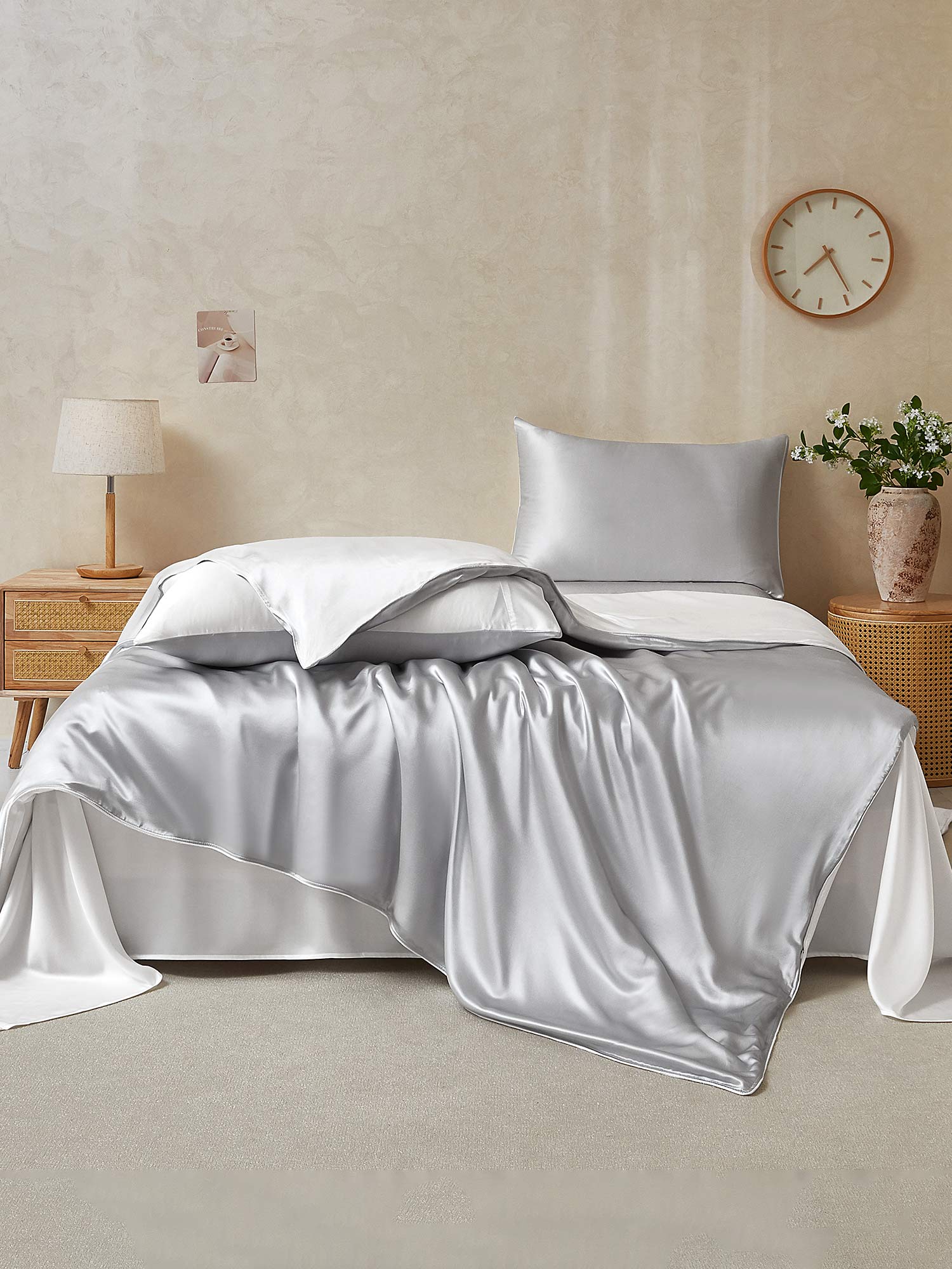 [VaaleanHarmaa+Valkoinen] SilkSilky-FI 22Momme Bedding Set 002,