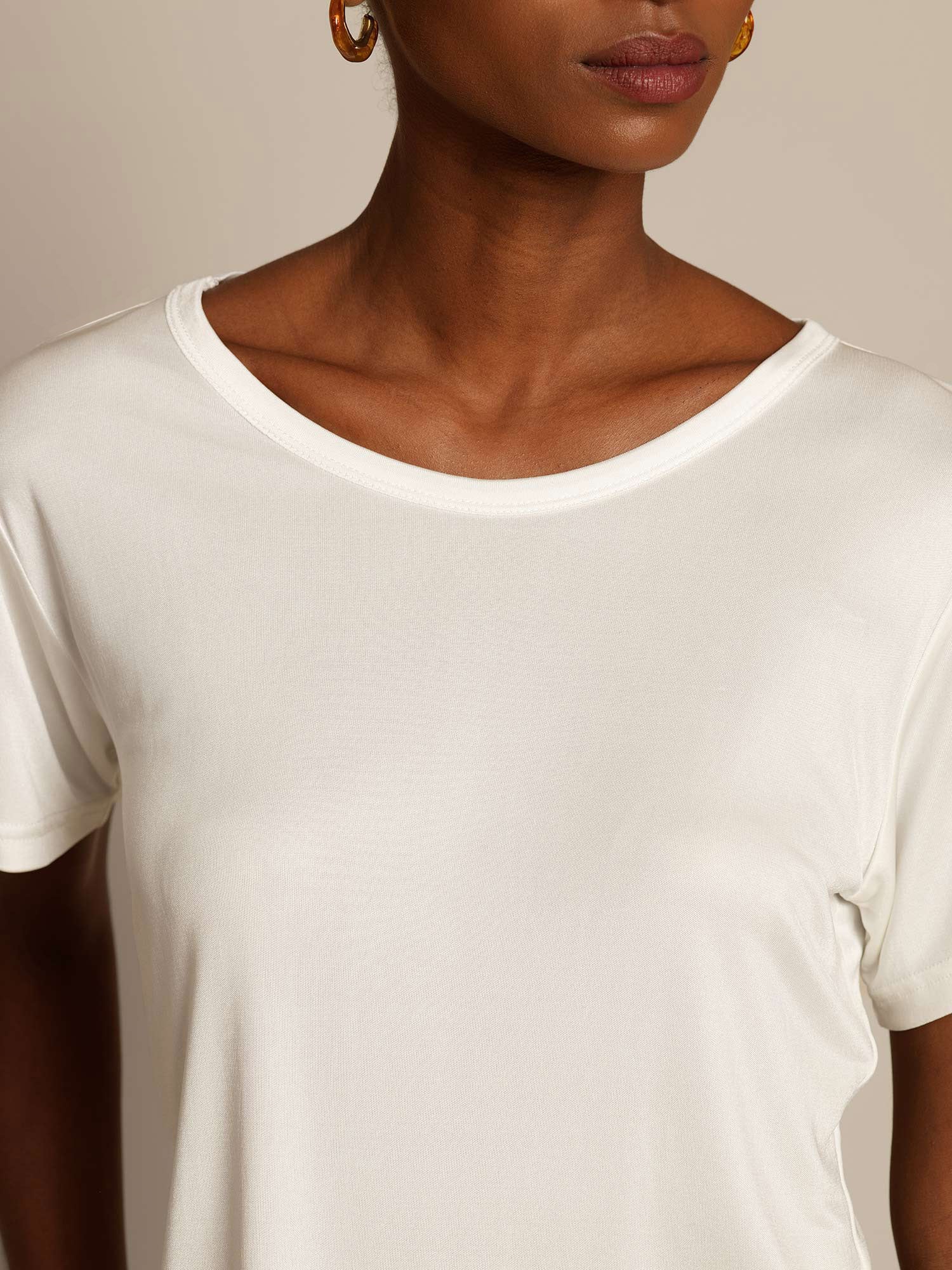 [Valkoinen] SilkSilky-FI Womens T-Shirt 004,