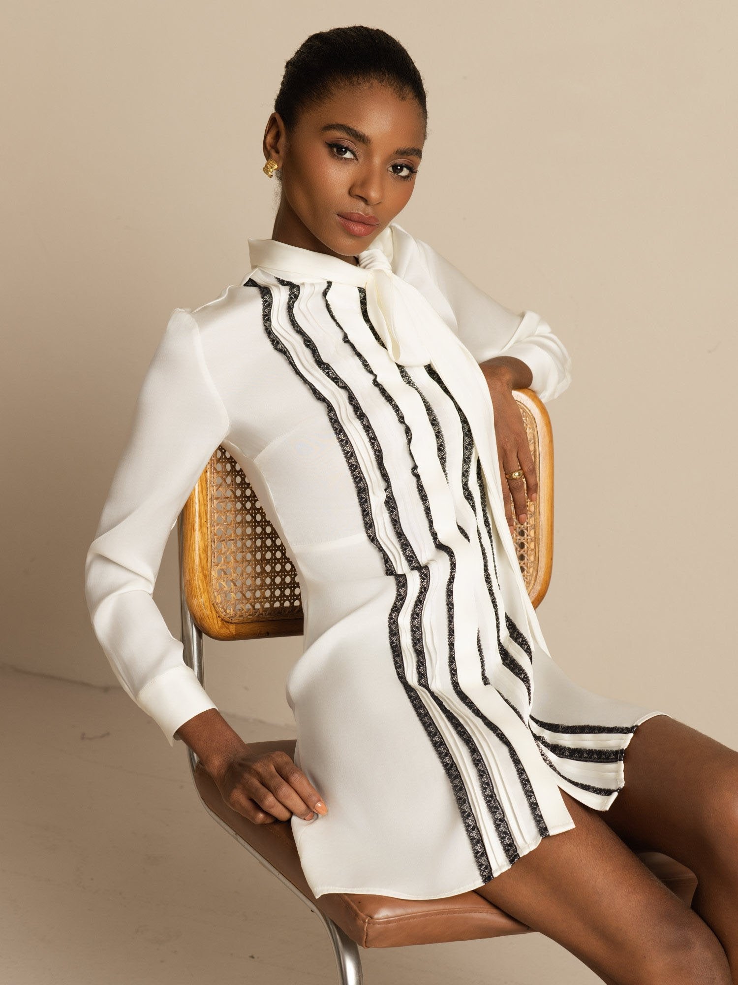 [Valkoinen] SilkSilky-FI 19Momme Silkki Pitkähihainen Solmukaulus Mekko 005