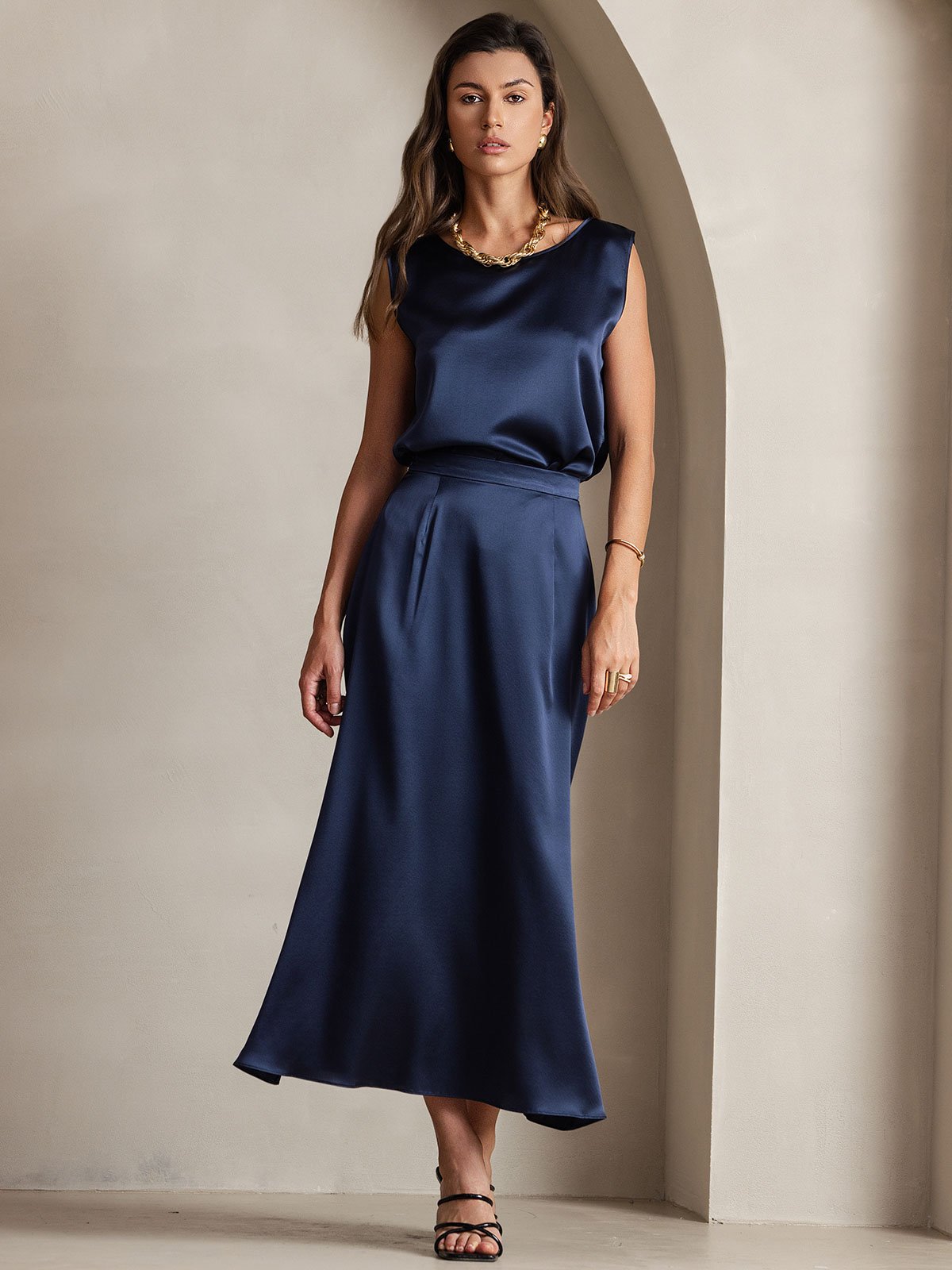 [Tummansininen] SilkSilky-FI 19Momme Silk Skirt 005