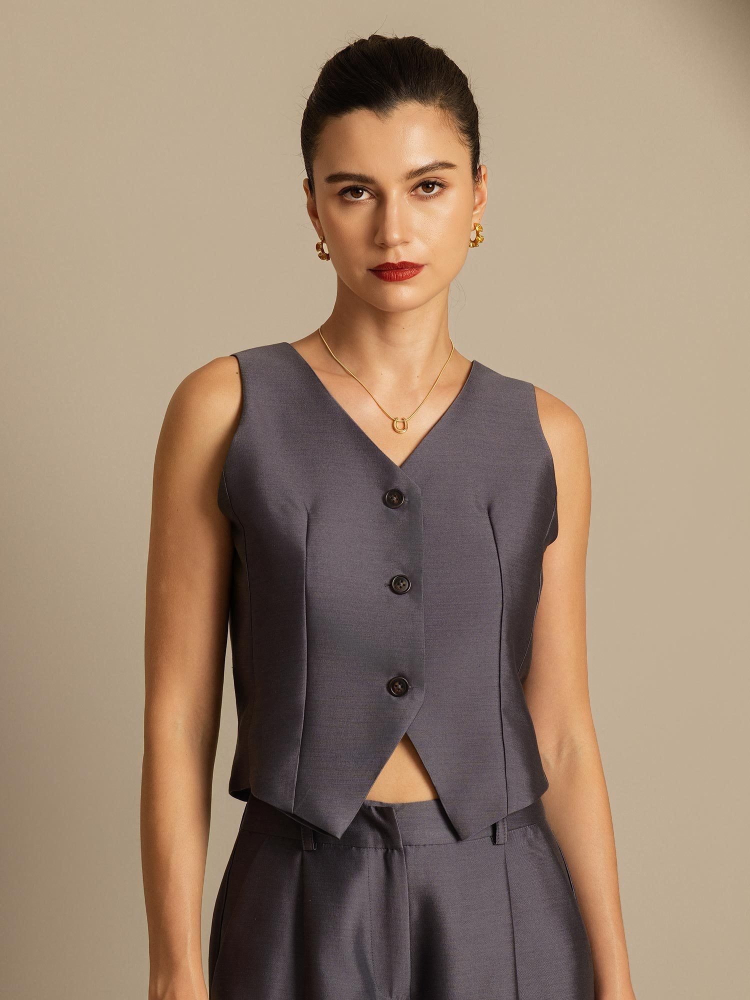 [Harmaa] SilkSilky-FI 32Momme Silk-Wool Blend Womens Vest 003,