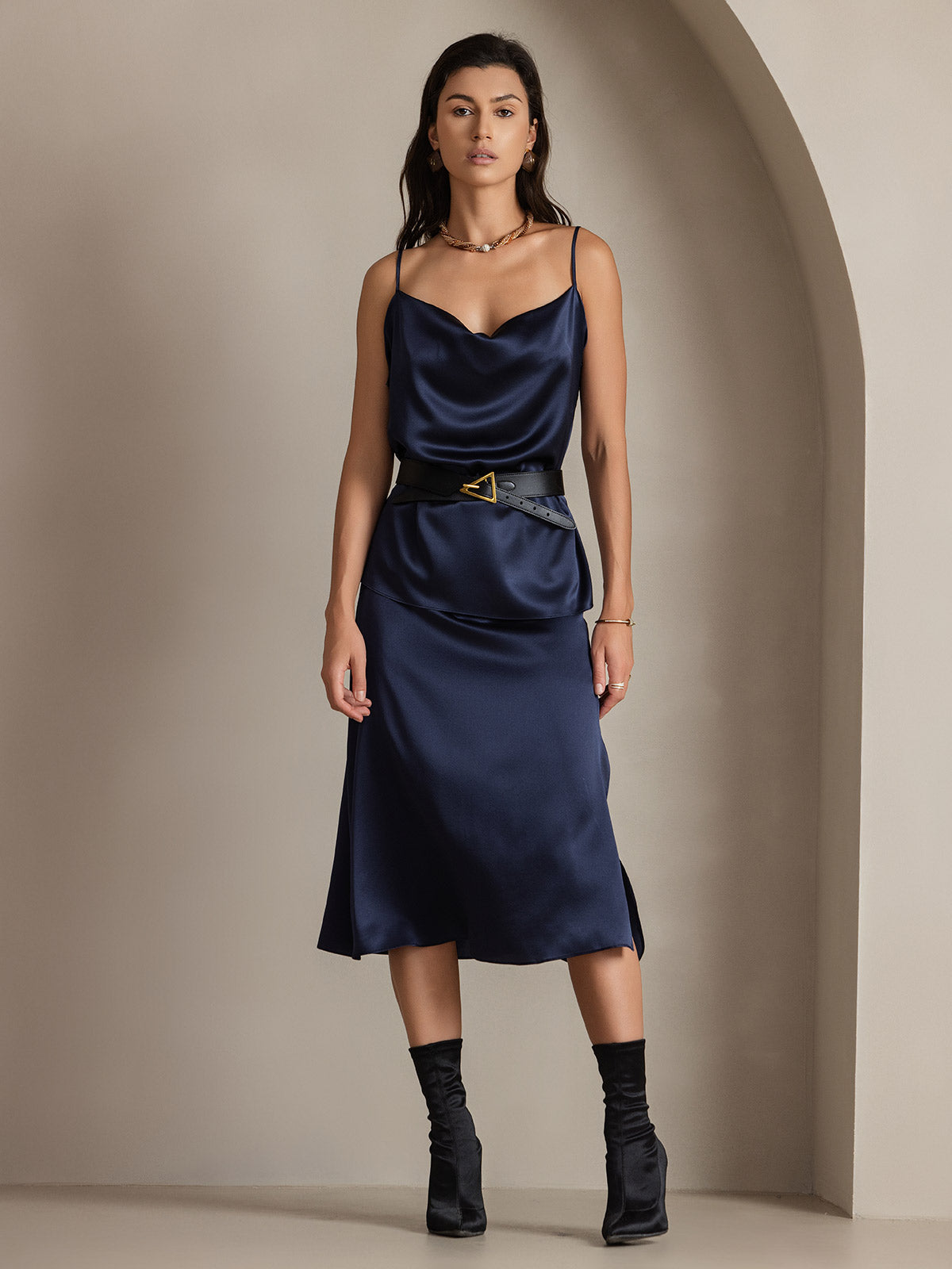 [Tummansininen] SilkSilky-FI 19Momme Skirt 005
