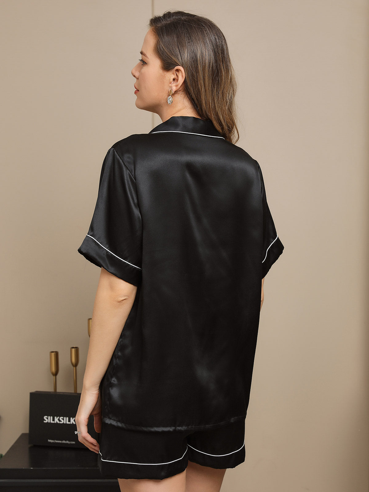 [Musta] SilkSilky-FI Womens Pajamas 002