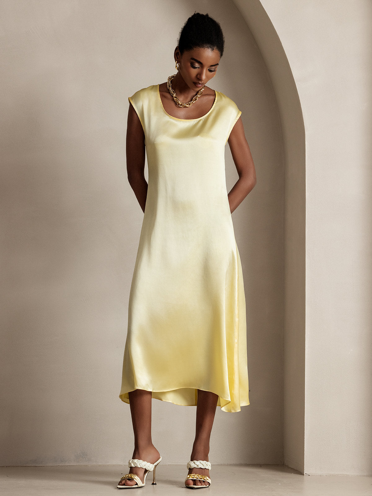 [Vaaleankeltainen] SilkSilky-FI 19Momme Dress 006