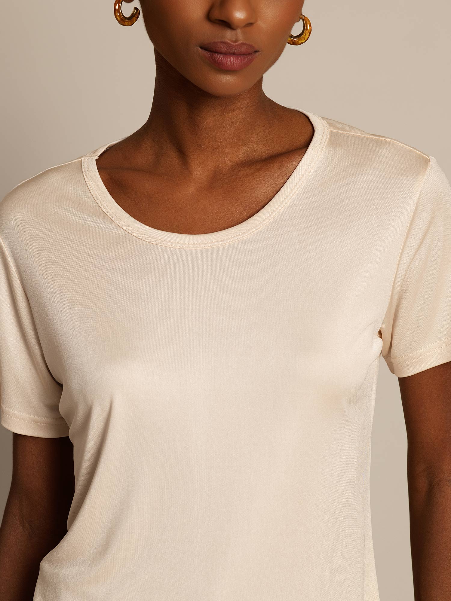 [Beige] SilkSilky-FI Womens T-Shirt 003
