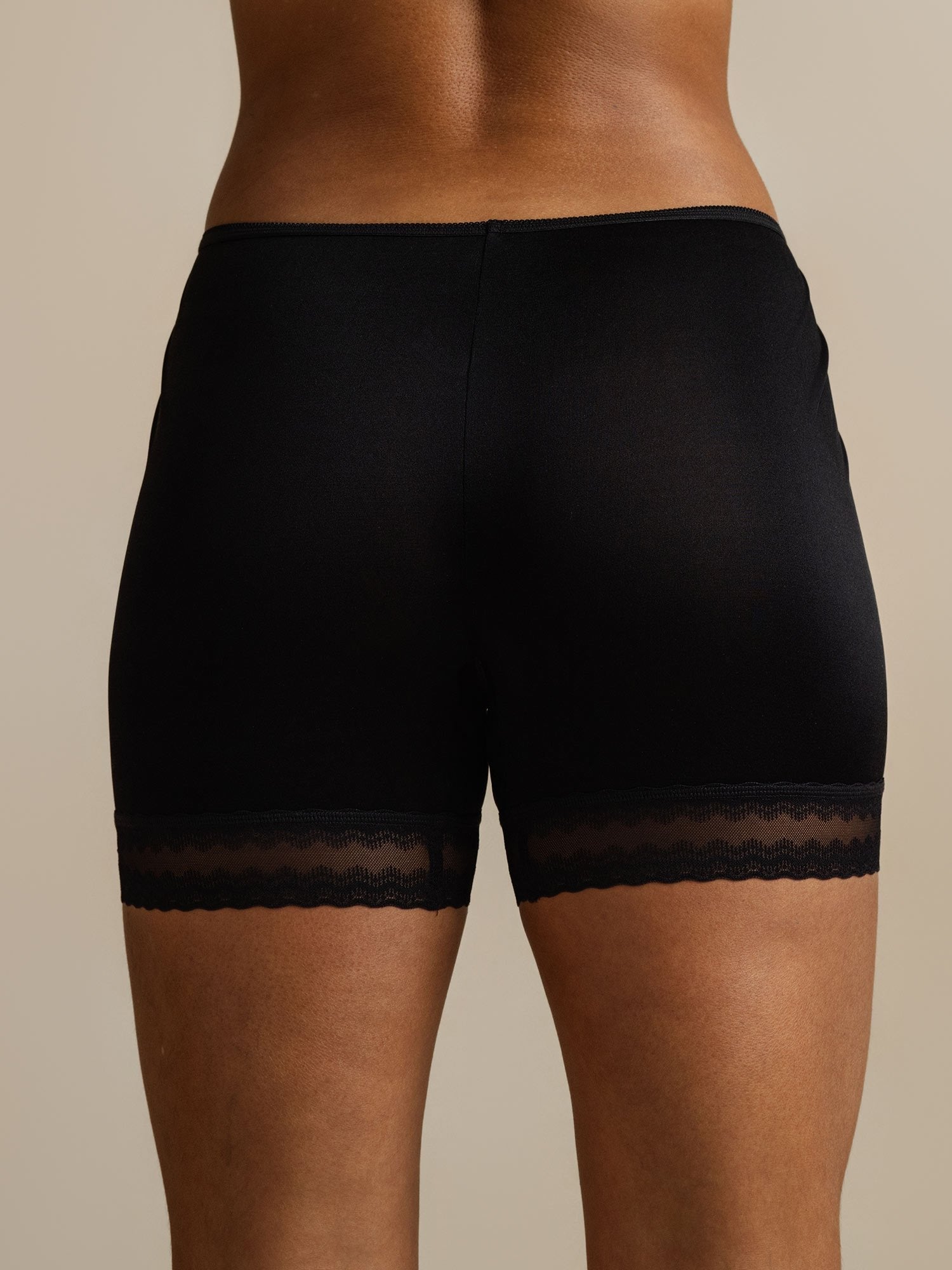 [Musta] SilkSilky-FI Panty 002,