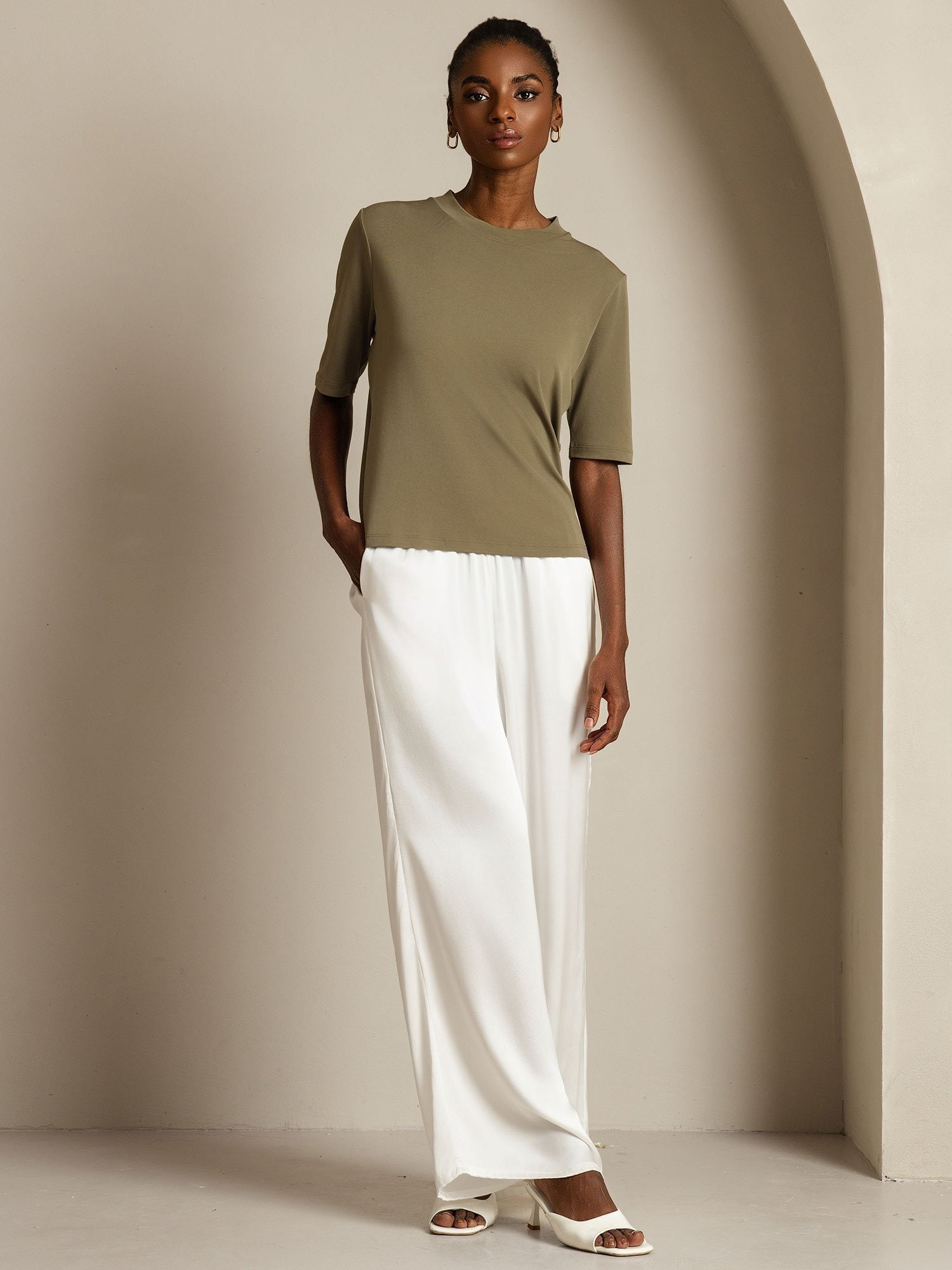 [Poltettu Oliivi] SilkSilky-FI Womens T-Shirt 006