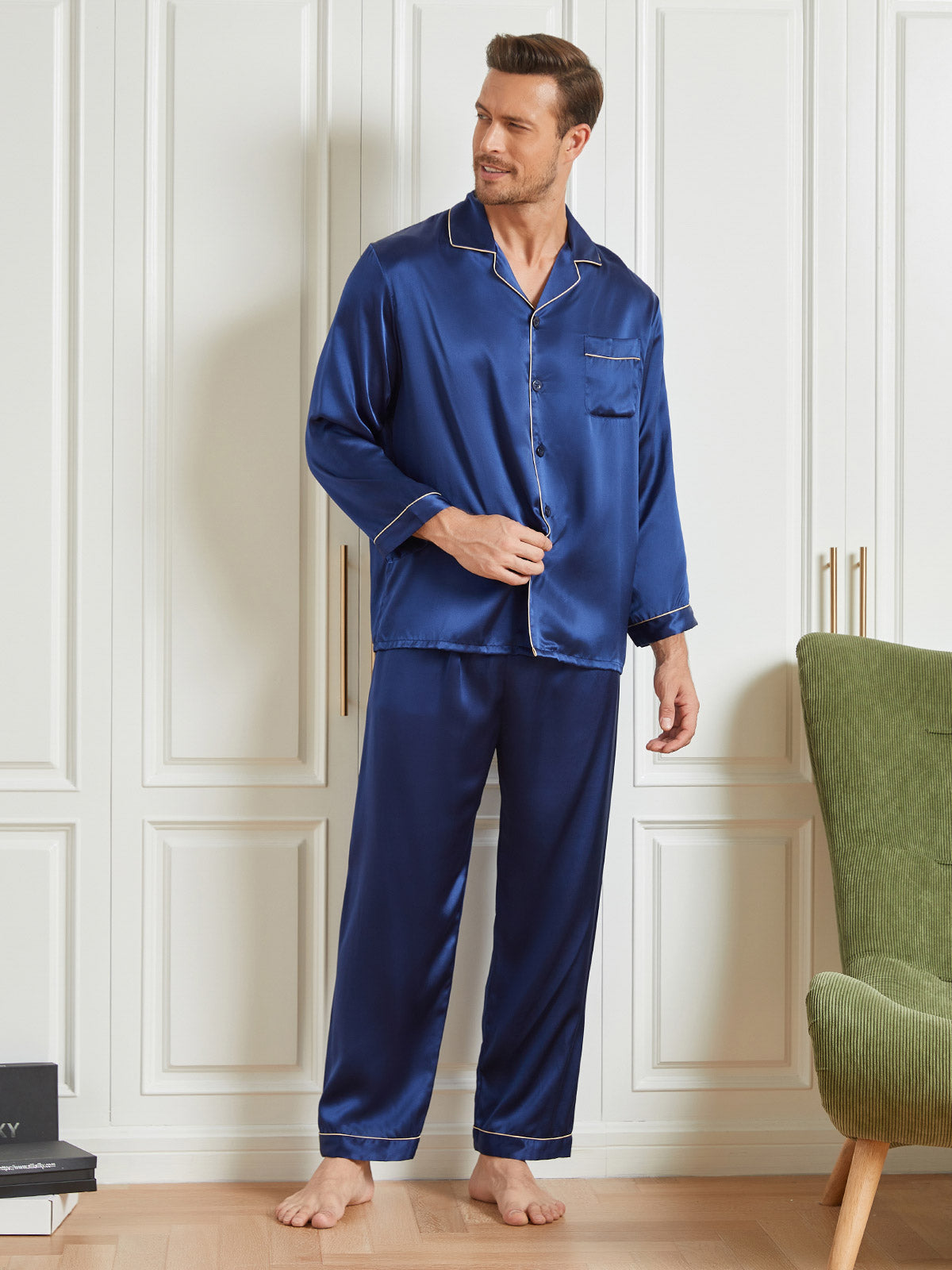 [Tummansininen] SilkSilky-FI 19Momme Mens Pajamas 003