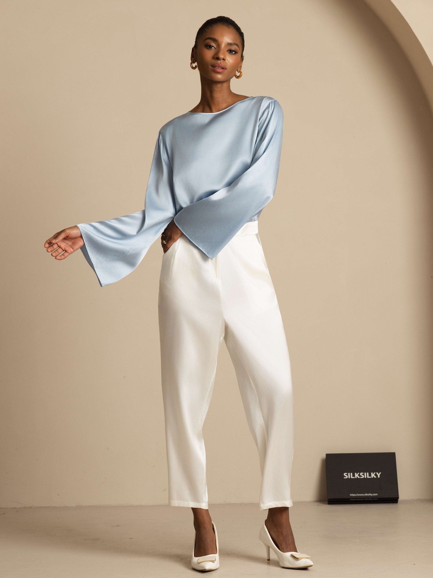 [Harmaansininen] SilkSilky-FI 19Momme Pitkähihainen Venekaula-aukko Pusero 009