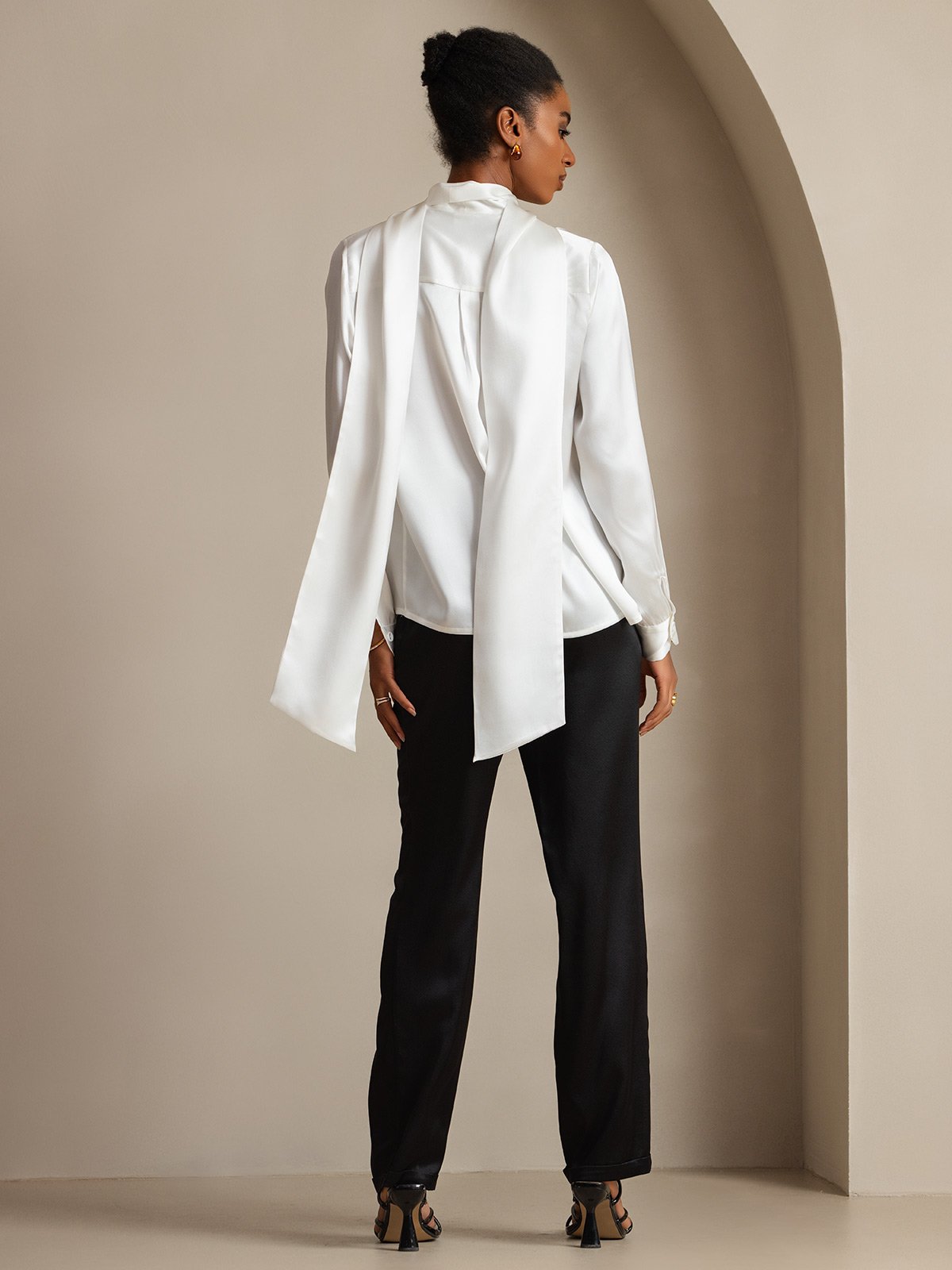 [Valkoinen] SilkSilky-FI 19Momme Womens Shirt 002