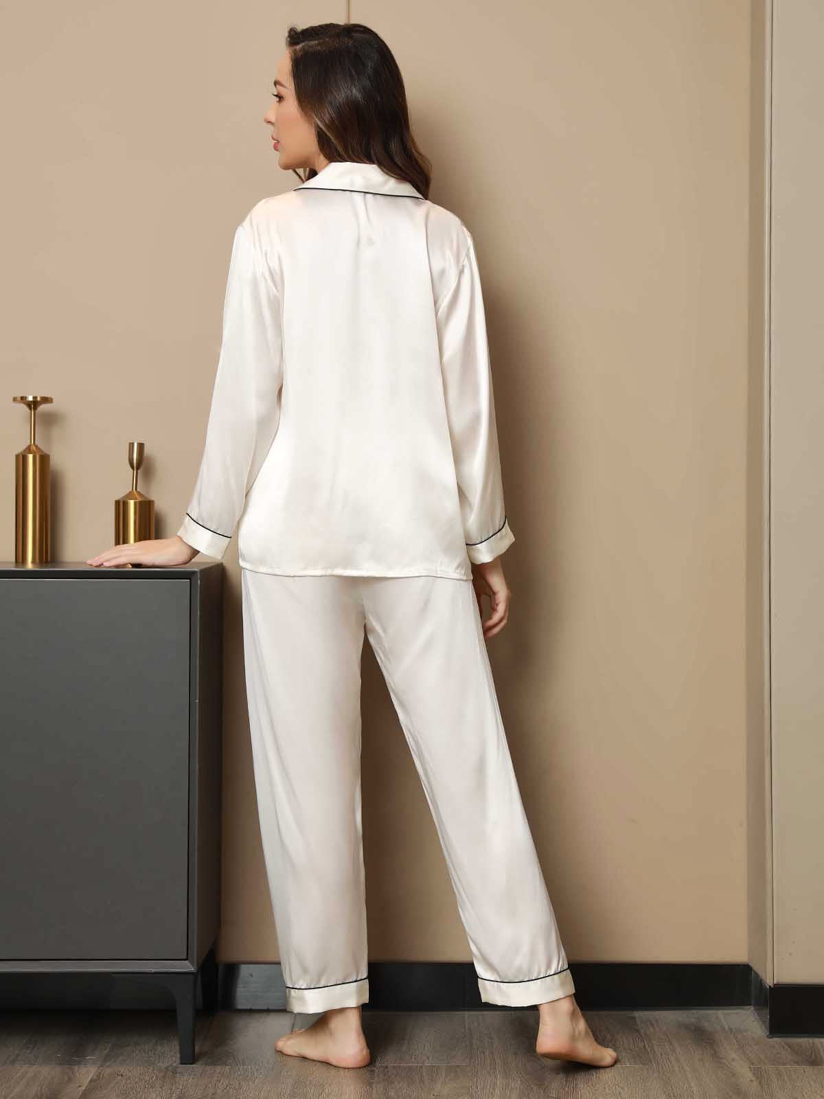 [Valkoinen] SilkSilky-FI Womens Pajamas 002