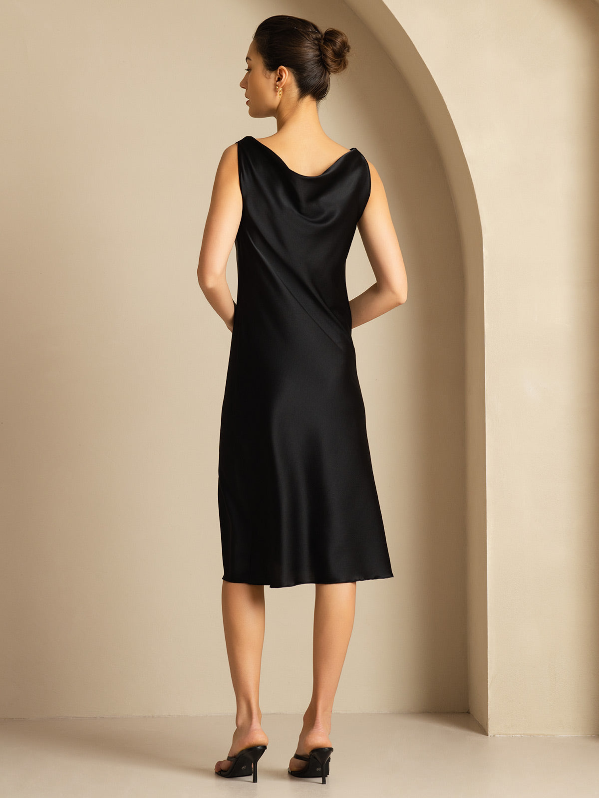 [Musta] SilkSilky-FI 19Momme Dress 002
