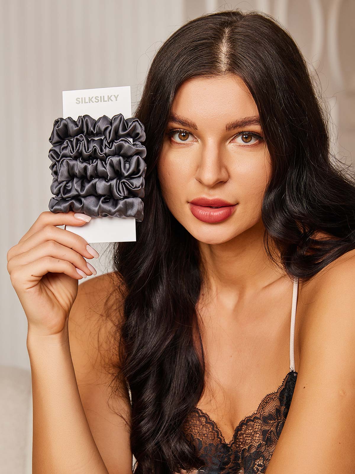 [Tumman Harmaa] SilkSilky-FI 19Momme Scrunchie 001