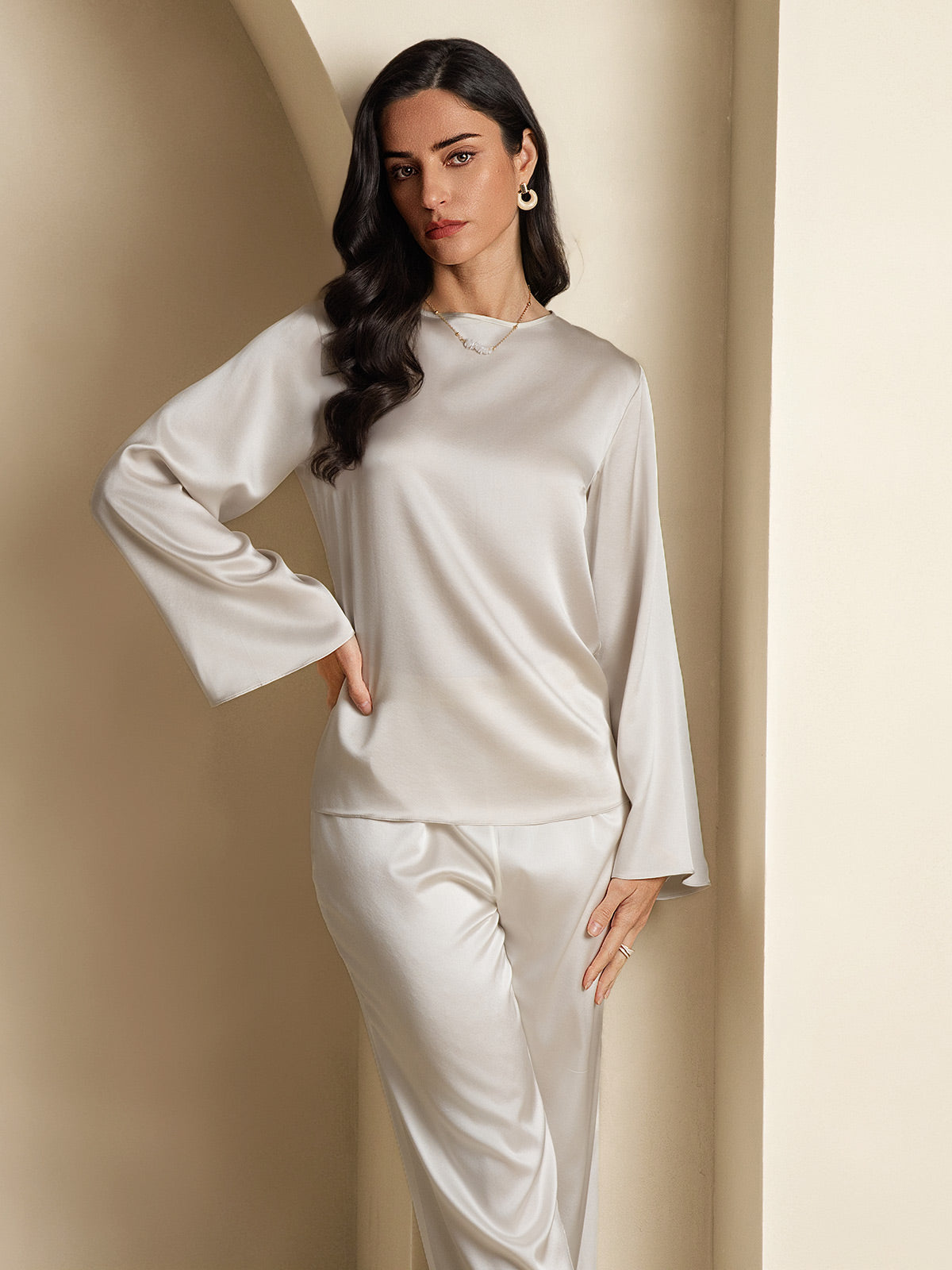 [Vaalean Harmaa] SilkSilky-FI 19Momme Womens T-Shirt 004