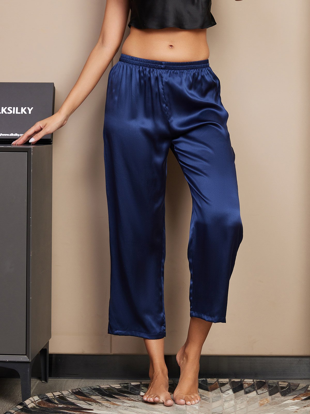 [Tummansininen] SilkSilky-FI Womens Sleep Bottoms 001