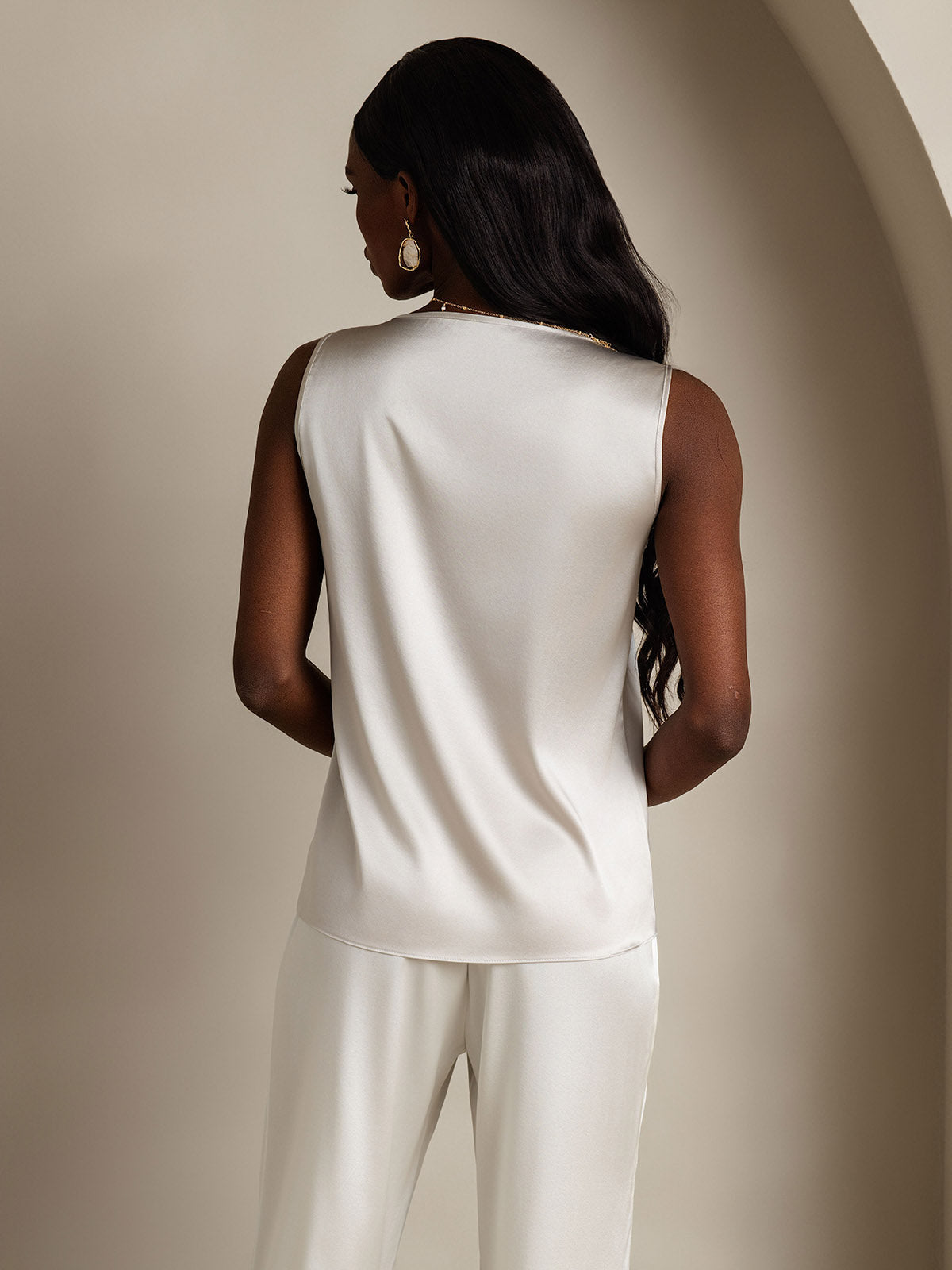 [Vaalean Harmaa] SilkSilky-FI 19Momme Camisoles 002