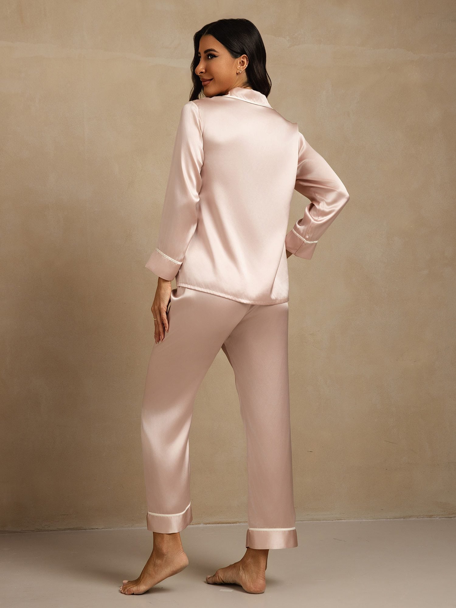 [Pinkki] SilkSilky-FI Womens Pajamas 002
