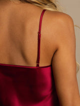 [Viini] SilkSilky-FI Spaghetti Strap V Neck Yöpaita 004