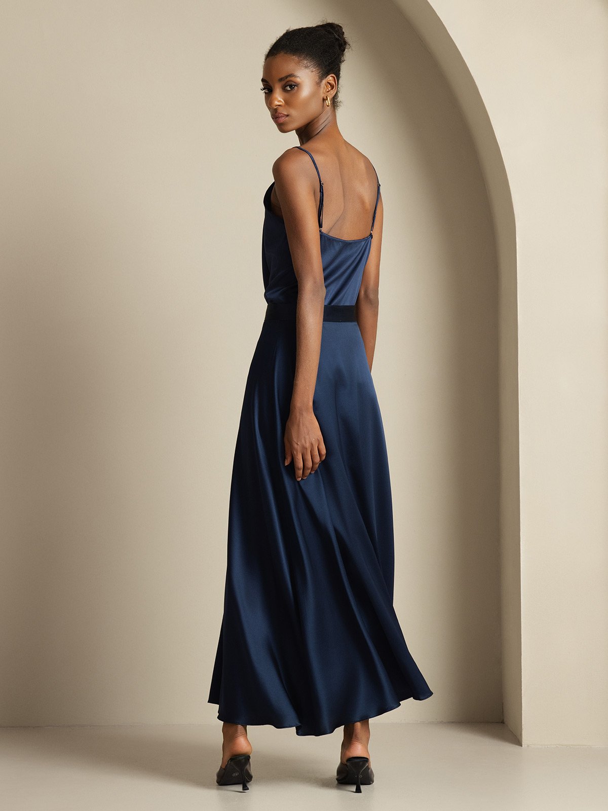 [Tummansininen] SilkSilky-FI 19Momme Womens Outfit Sets 002,