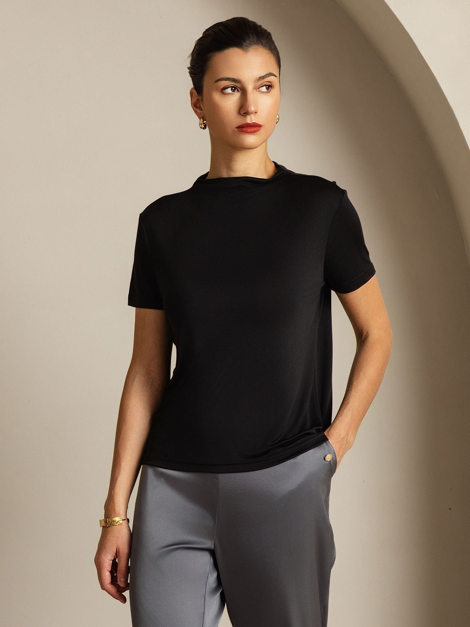 [Musta] SilkSilky-FI Womens T-Shirt 008