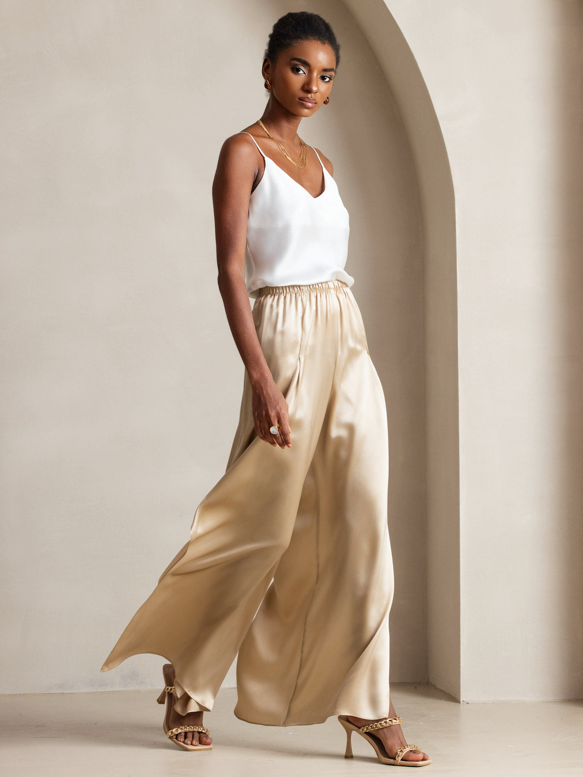 [Valkoinen] SilkSilky-FI Camisoles 003