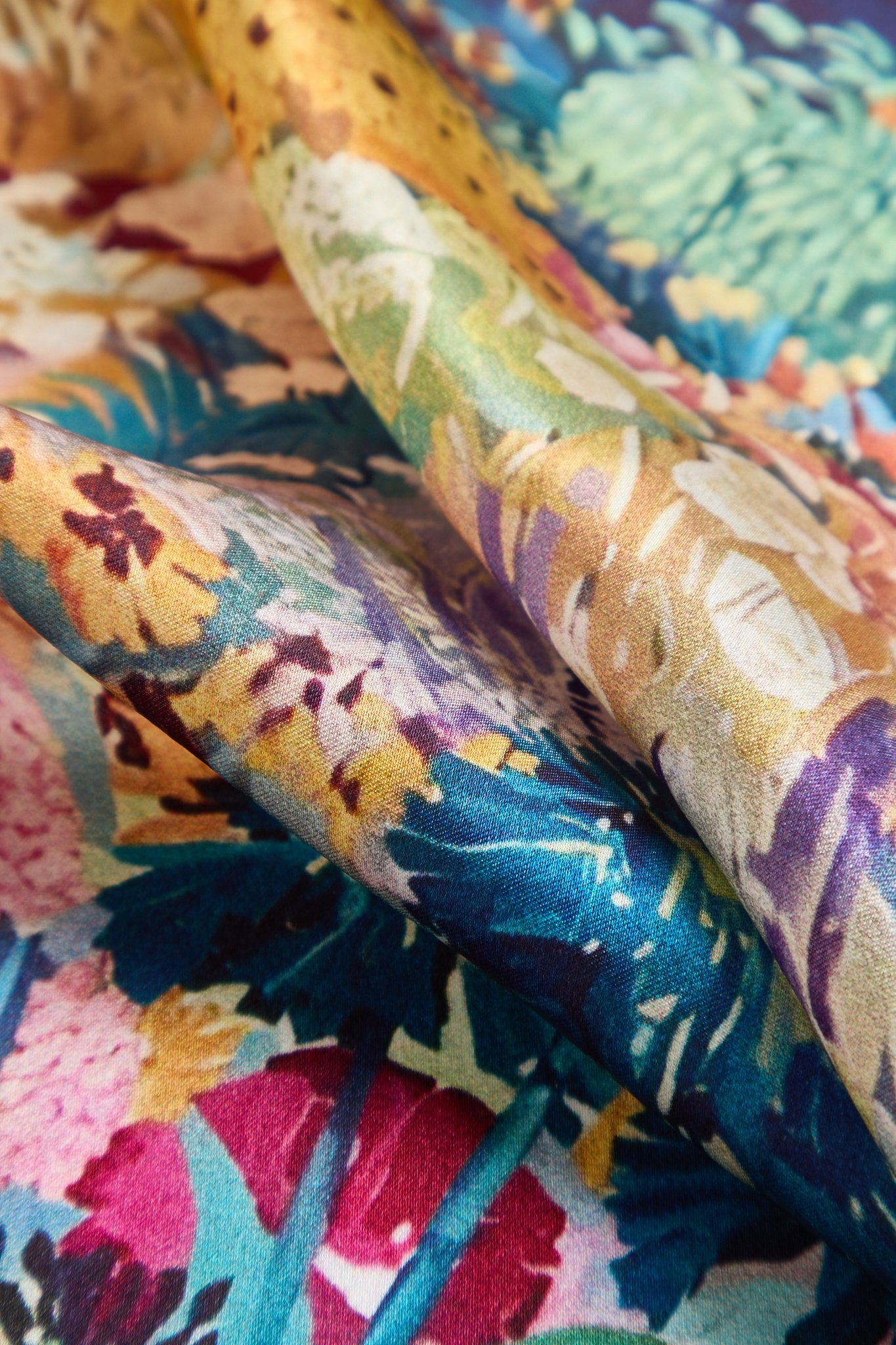 [Multi] SilkSilky-FI Scarf 005