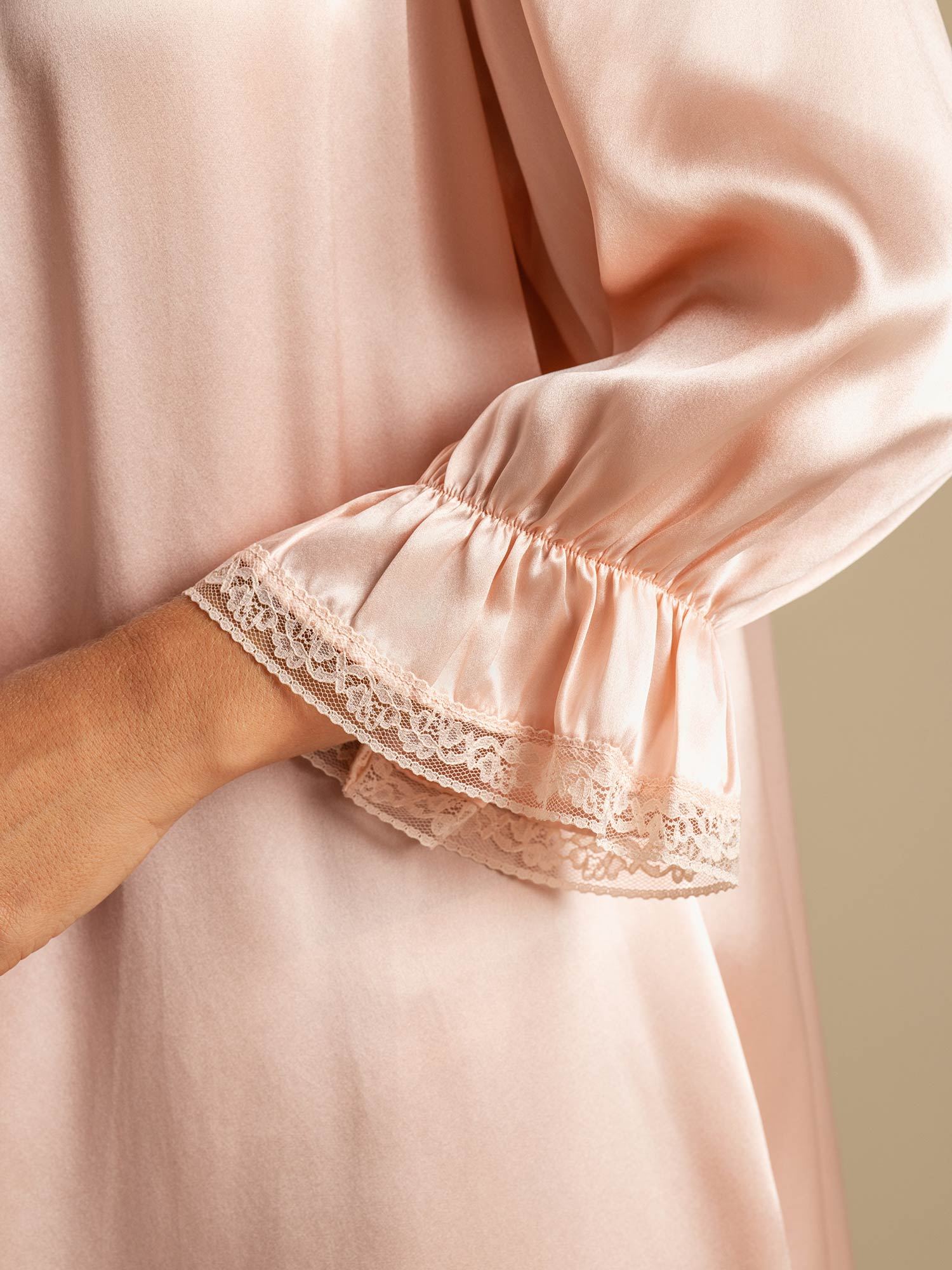 [Vaalea Pinkki] SilkSilky-FI Nightgown 007,