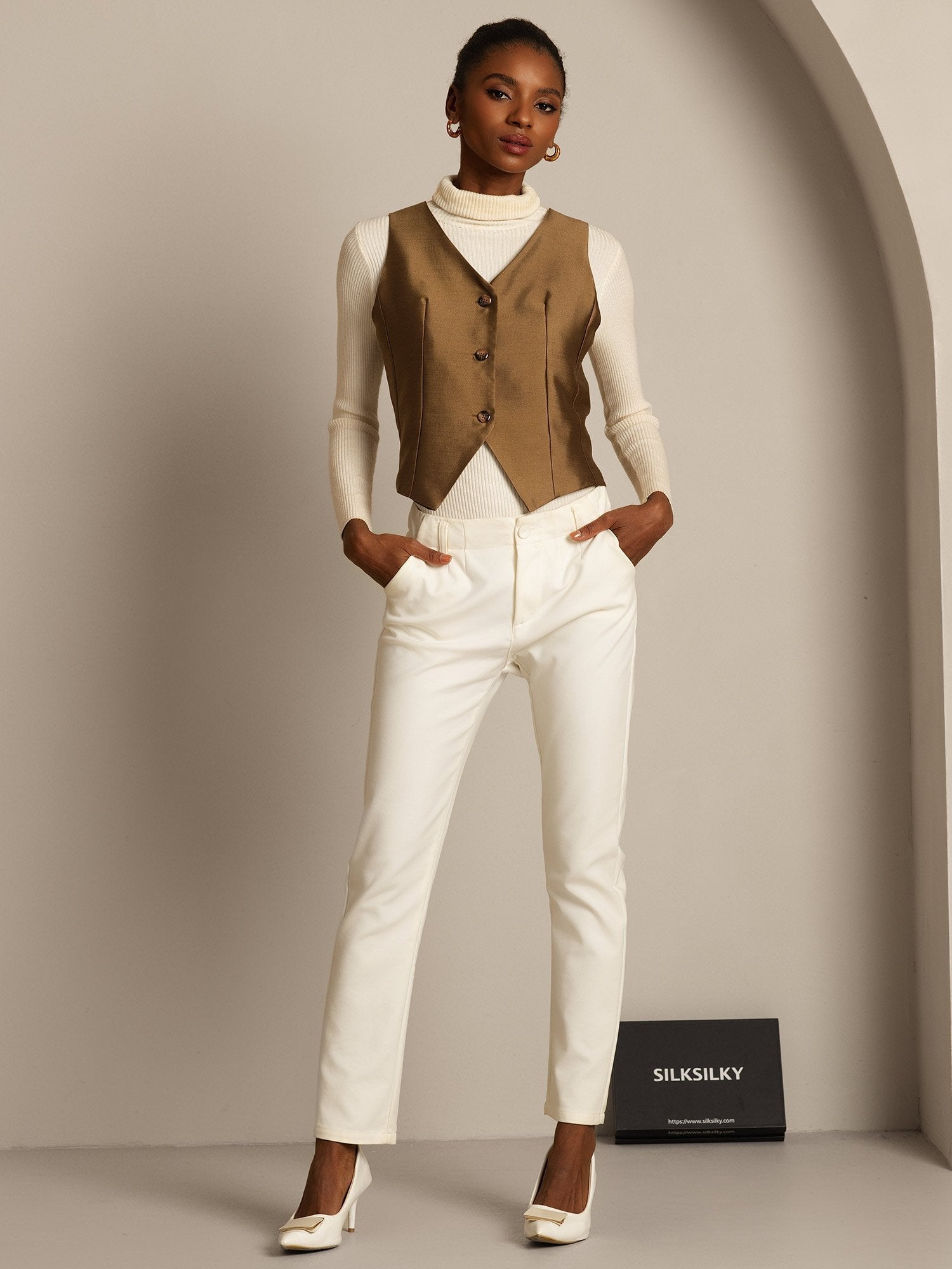 [Pronssi] SilkSilky-FI 32Momme Silk-Wool Blend Womens Vest 007,