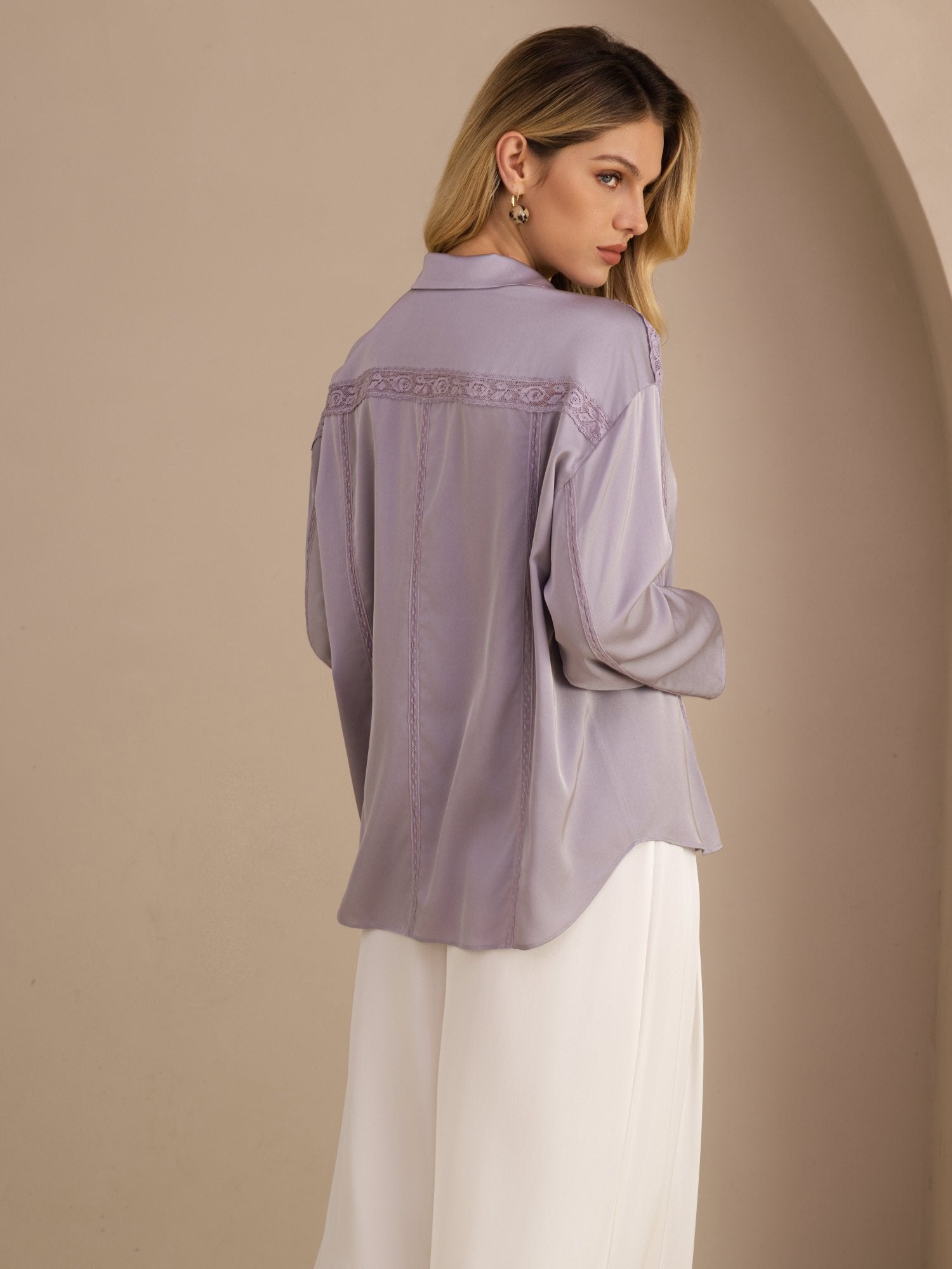 [Violetti] SilkSilky-FI Long Sleeve Lapel Collar Pusero 002