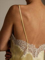 [Vaaleankeltainen] SilkSilky-FI Spaghetti Strap V Neck Camisole Top 005