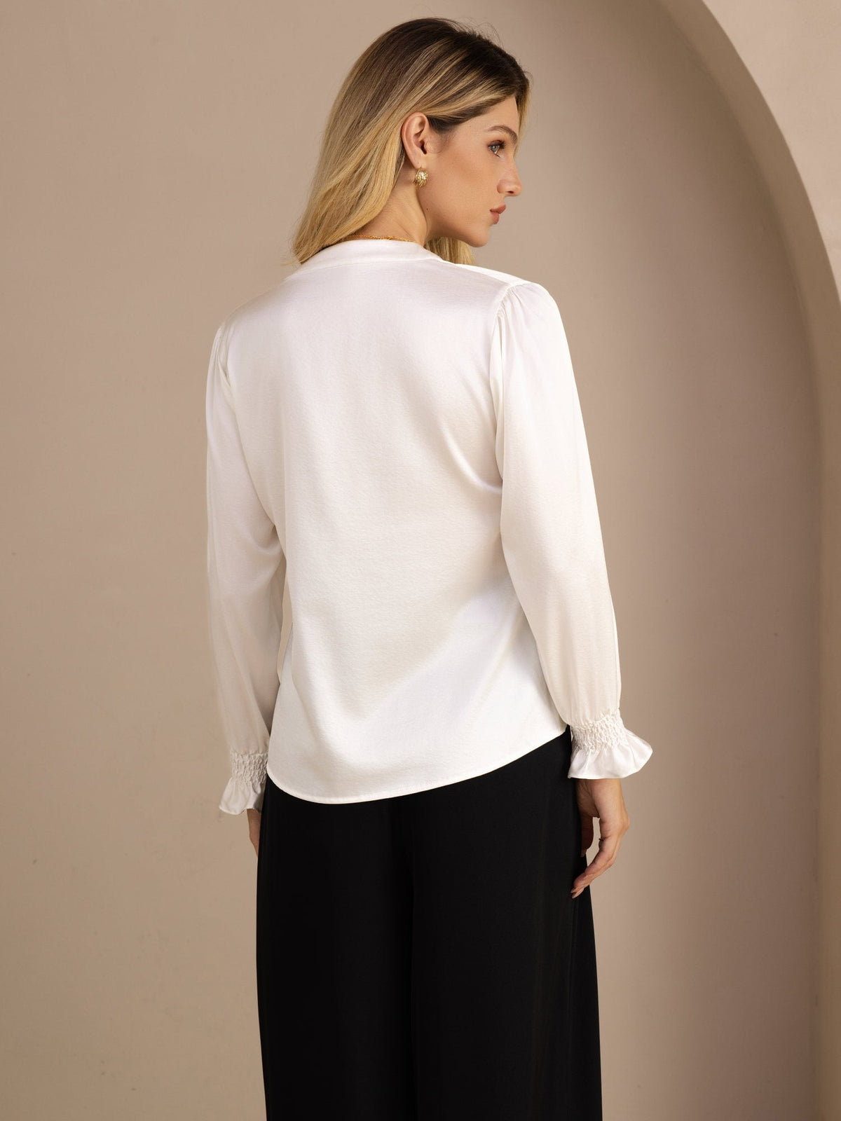 [Valkoinen] SilkSilky-FI Long Sleeve Naisten Puserot 002