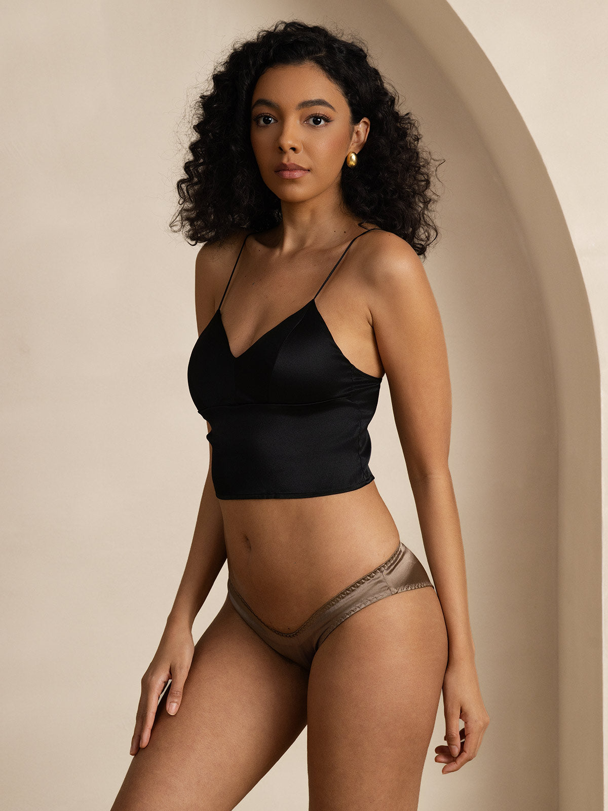 [Khaki] SilkSilky-FI Panty 004