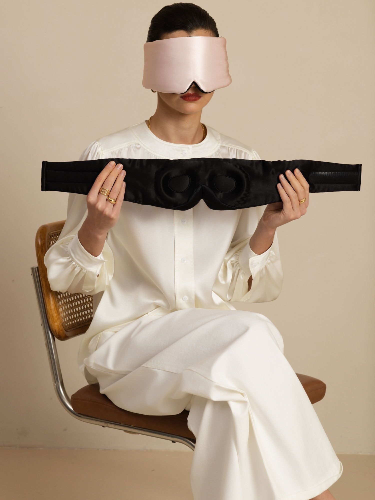 [Pinkki] SilkSilky-FI Silmämaski 002