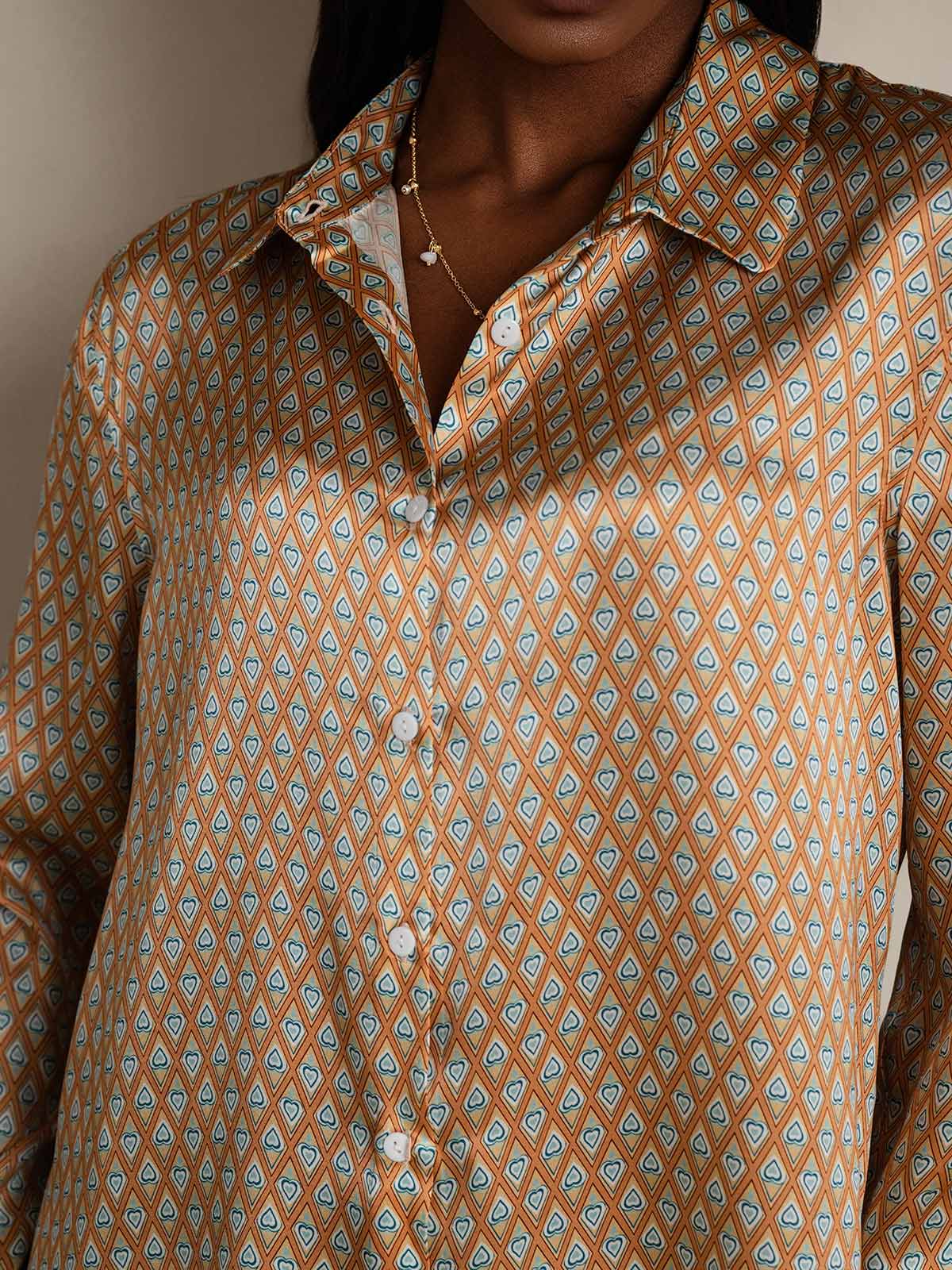 [Kukka] SilkSilky-FI Lapel Collar Naisten paita 009