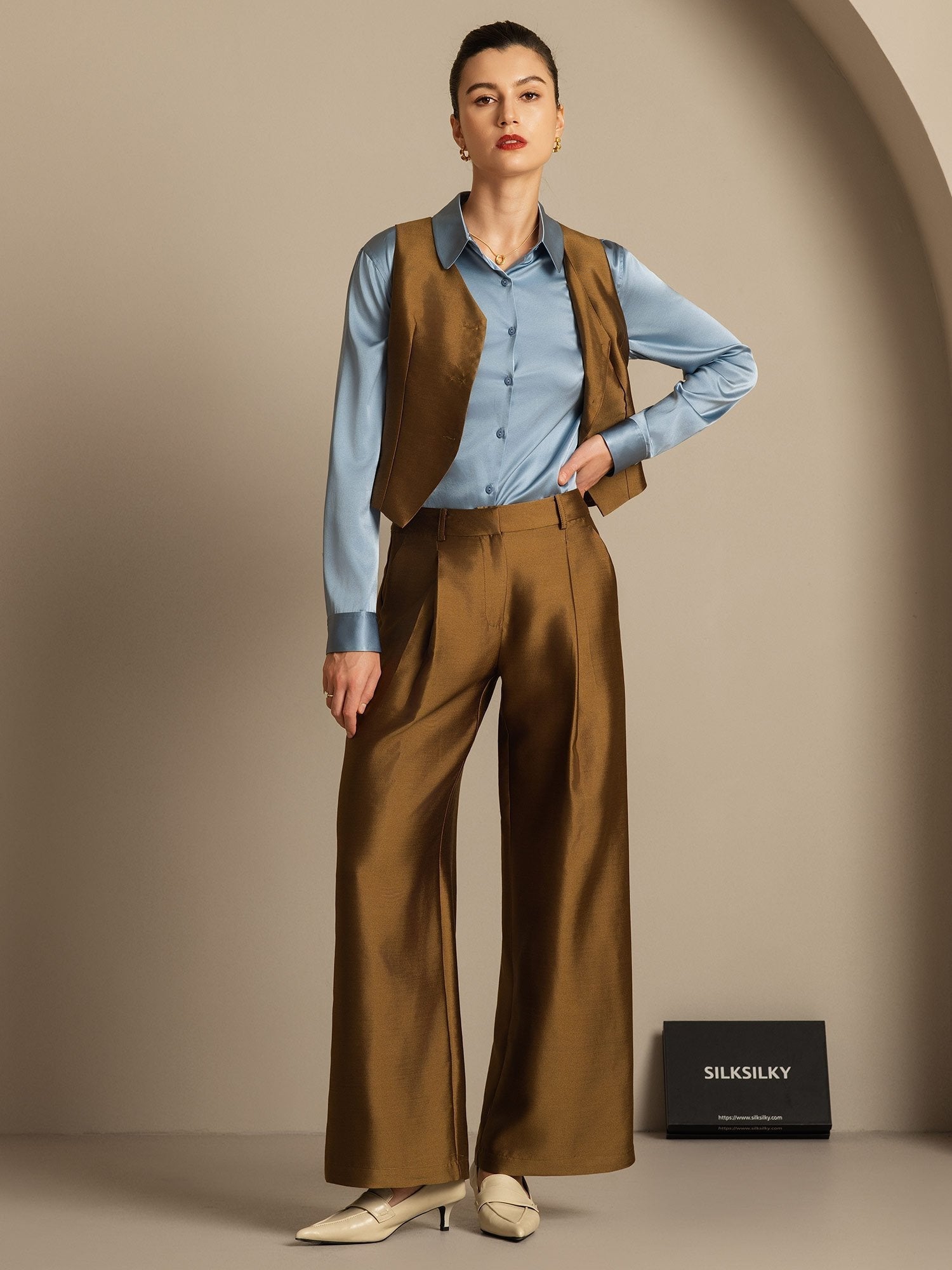 [Pronssi] SilkSilky-FI 32Momme Silk-Wool Blend Womens Vest 008,